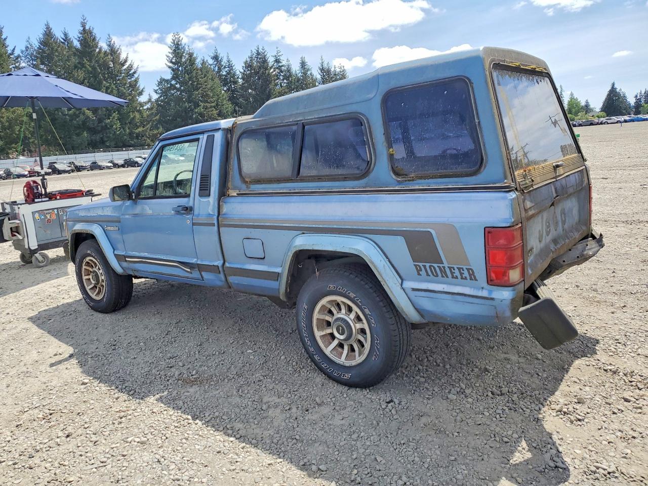 1989 Jeep Comanche Pioneer Blue vin: 1J7FT36L2KL451157