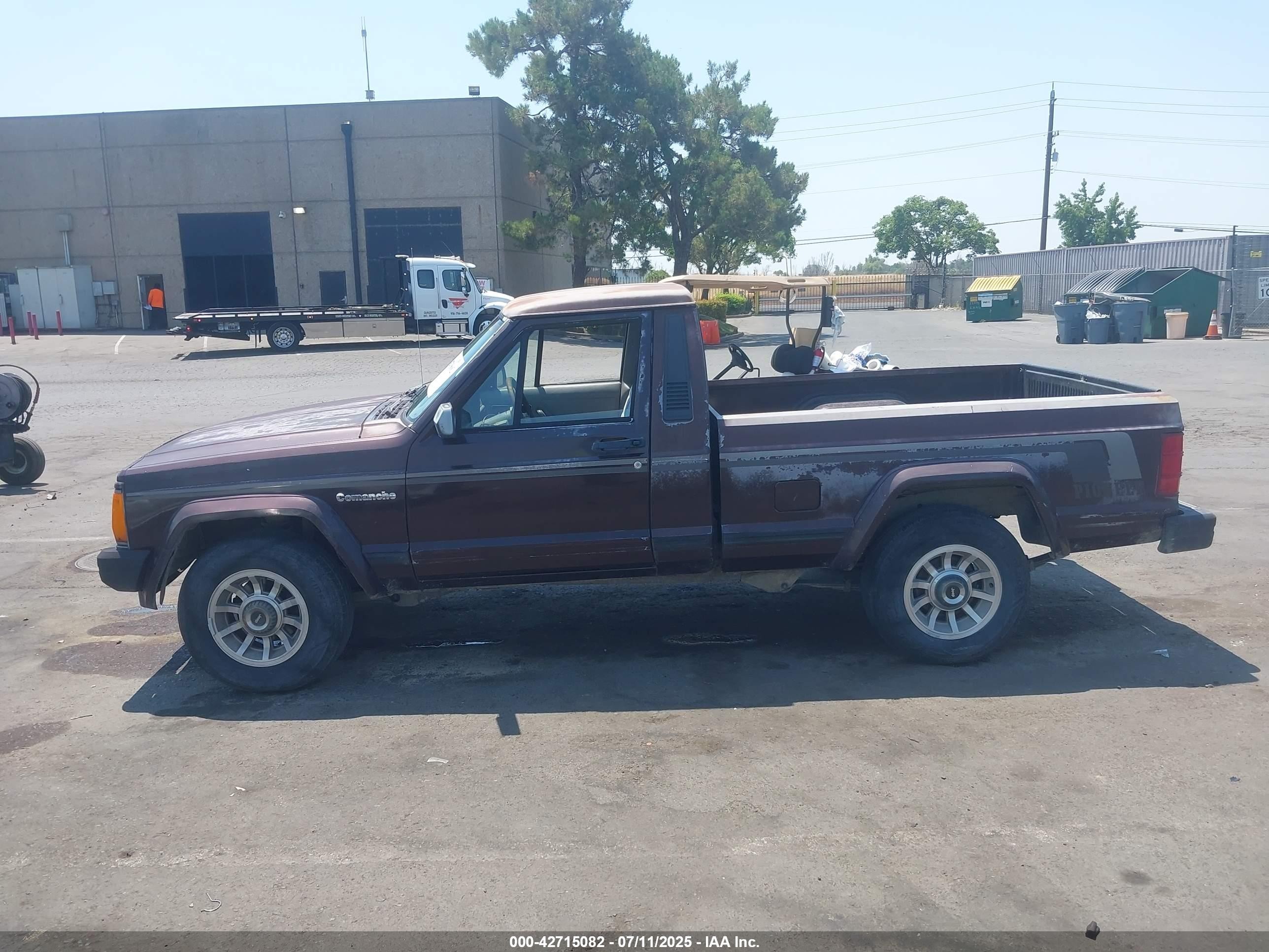 1989 Jeep Comanche Pioneer Brown vin: 1J7FT36L5KL434563
