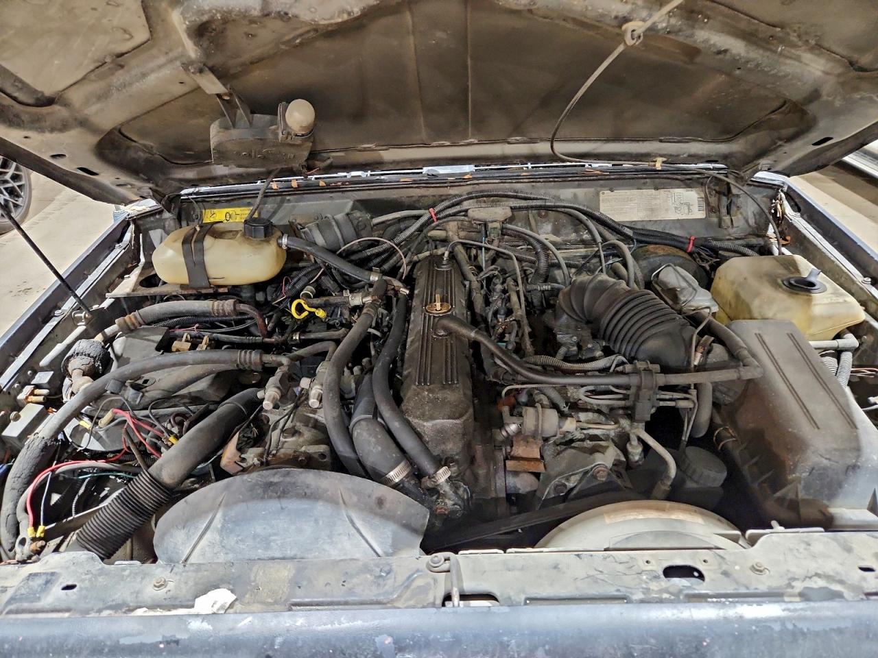 1989 Jeep Comanche Pioneer Gray vin: 1J7GJ36L4KL600498