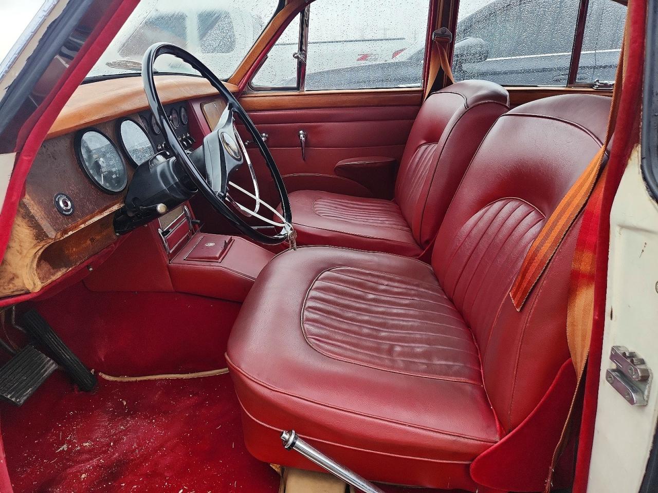 1969 Jaguar Mark Ii White vin: 1J80167BW