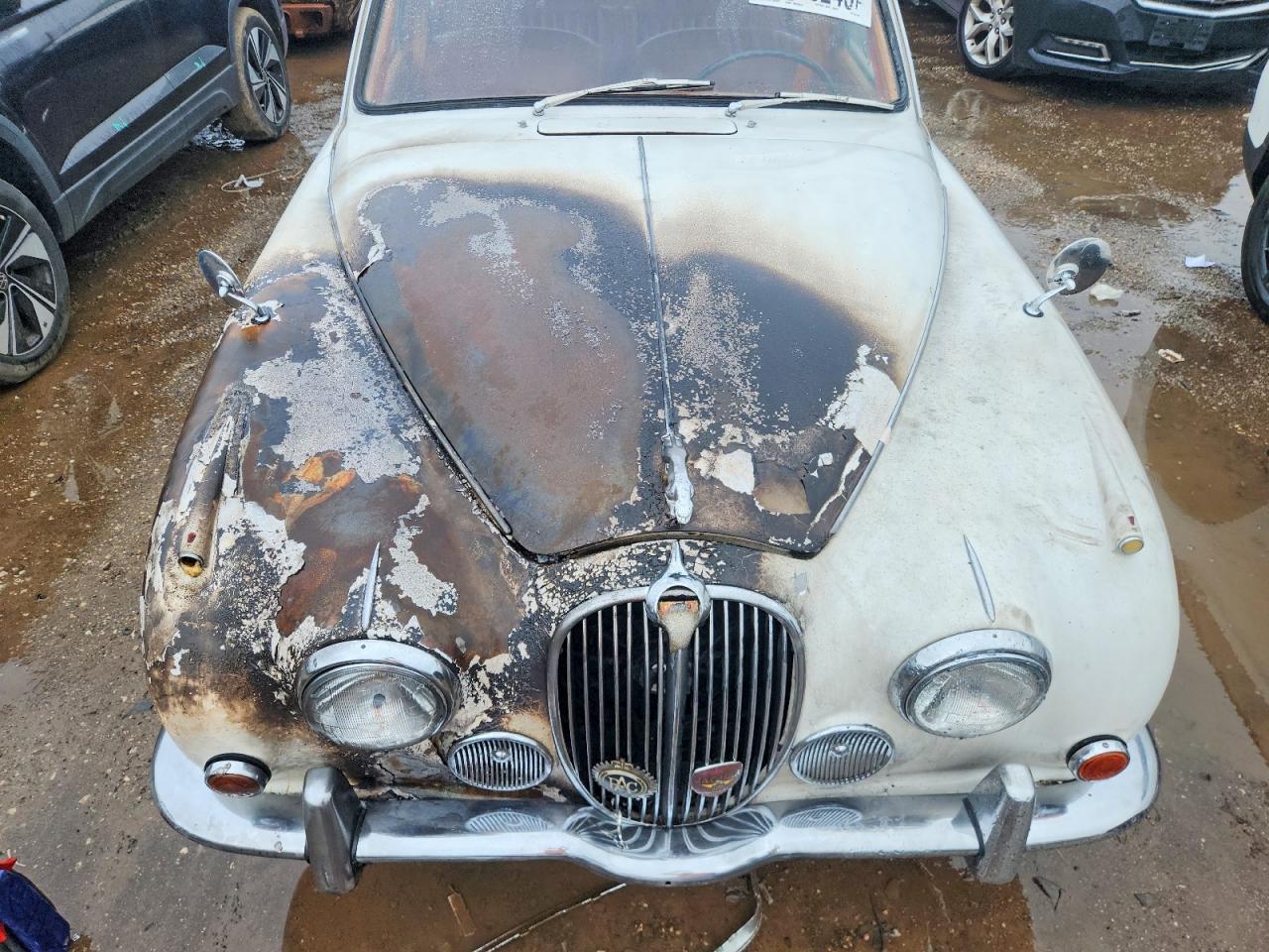 1969 Jaguar Mark Ii White vin: 1J80167BW