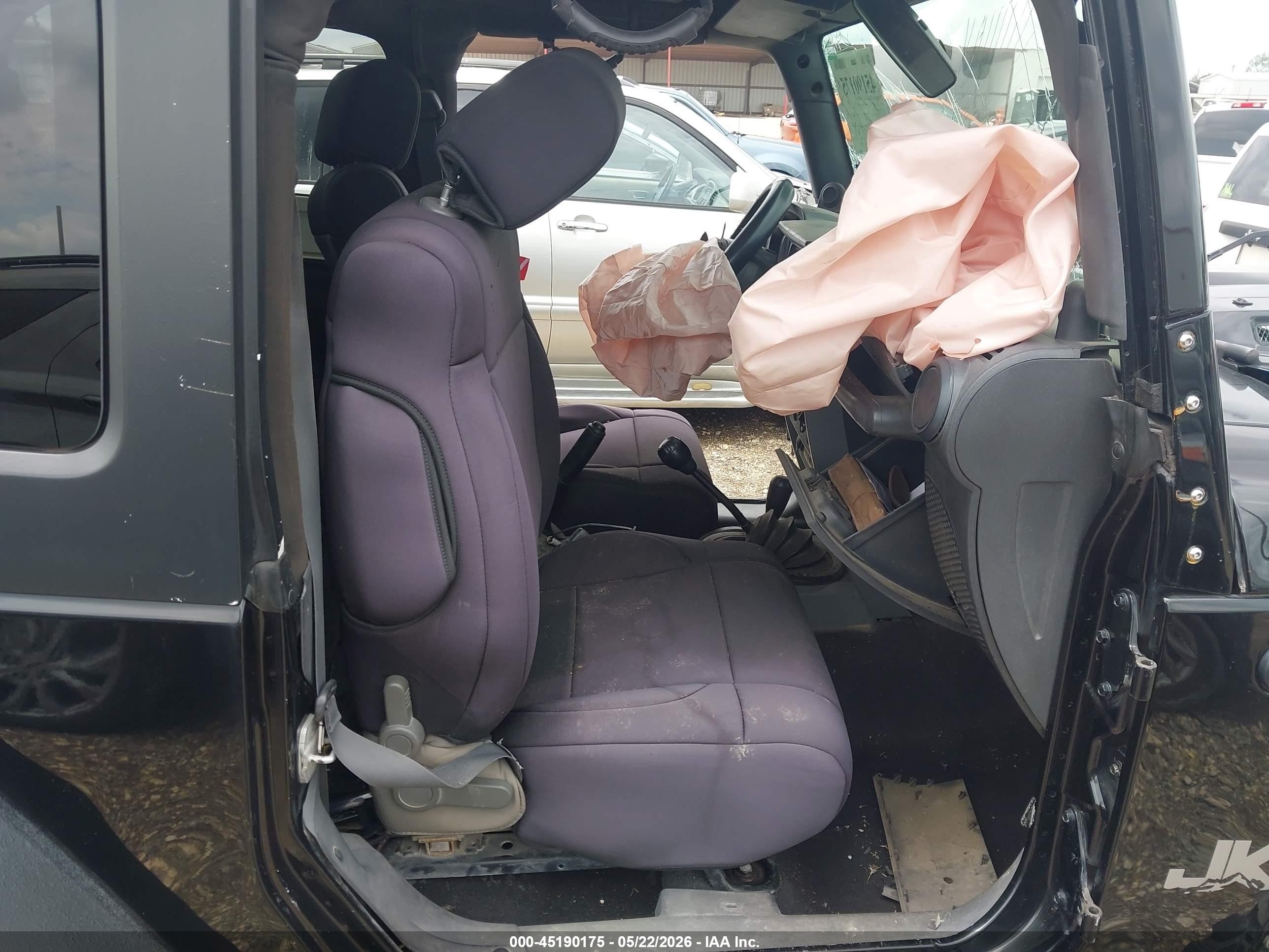 2007 Jeep Wrangler X Черный vin: 1J8FA24157L168370