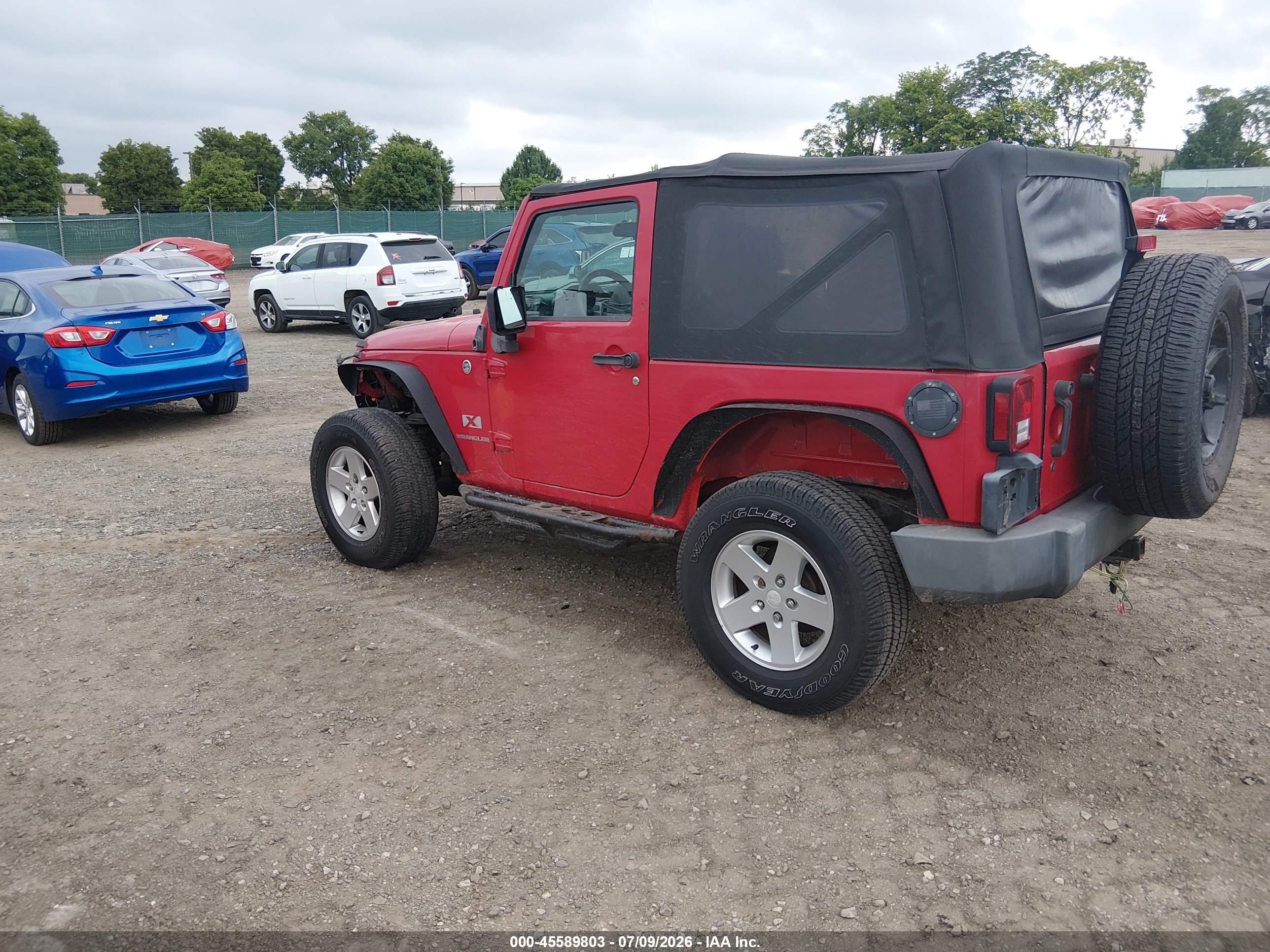 2008 Jeep Wrangler X Красный vin: 1J8FA24178L574376