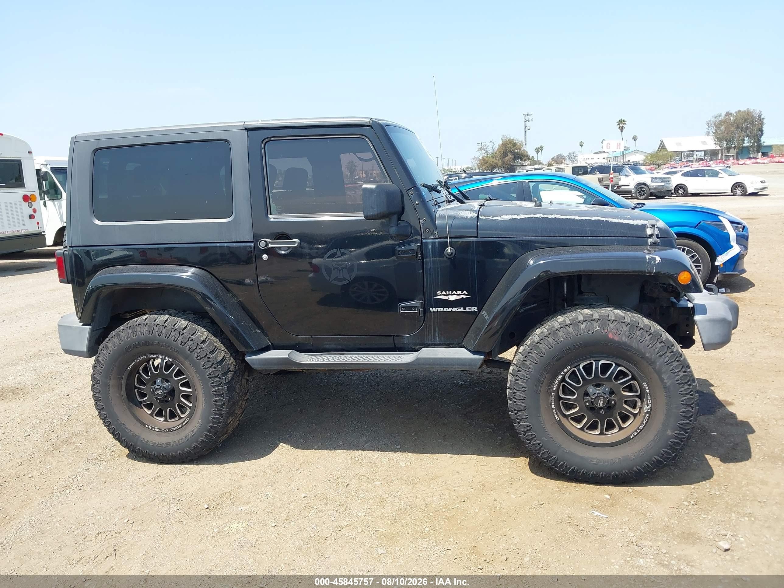 2008 Jeep Wrangler Sahara Black vin: 1J8FA54128L561245