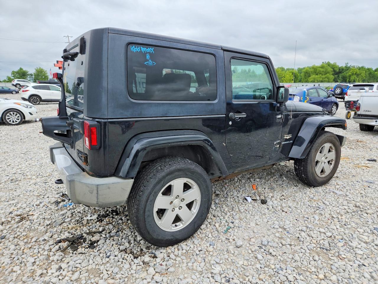 2008 Jeep Wrangler Sahara Черный vin: 1J8FA54158L578590