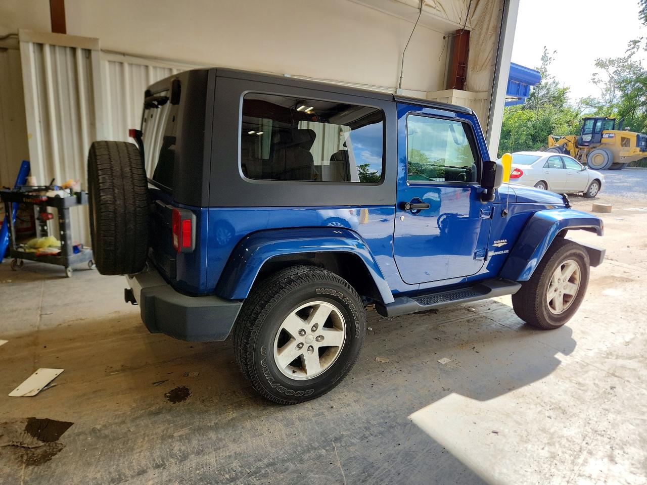 2009 Jeep Wrangler Sahara Blue vin: 1J8FA54189L788375