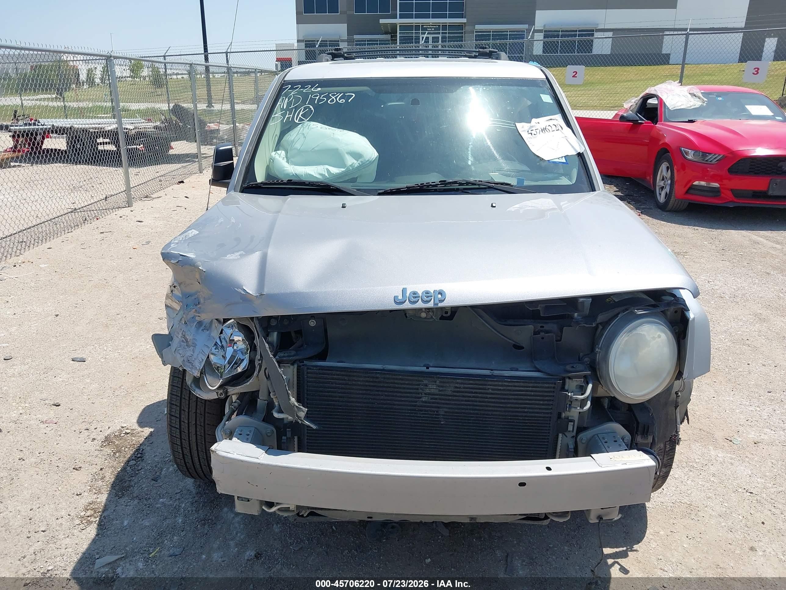 2009 Jeep Patriot Sport Silver vin: 1J8FF28B79D113694