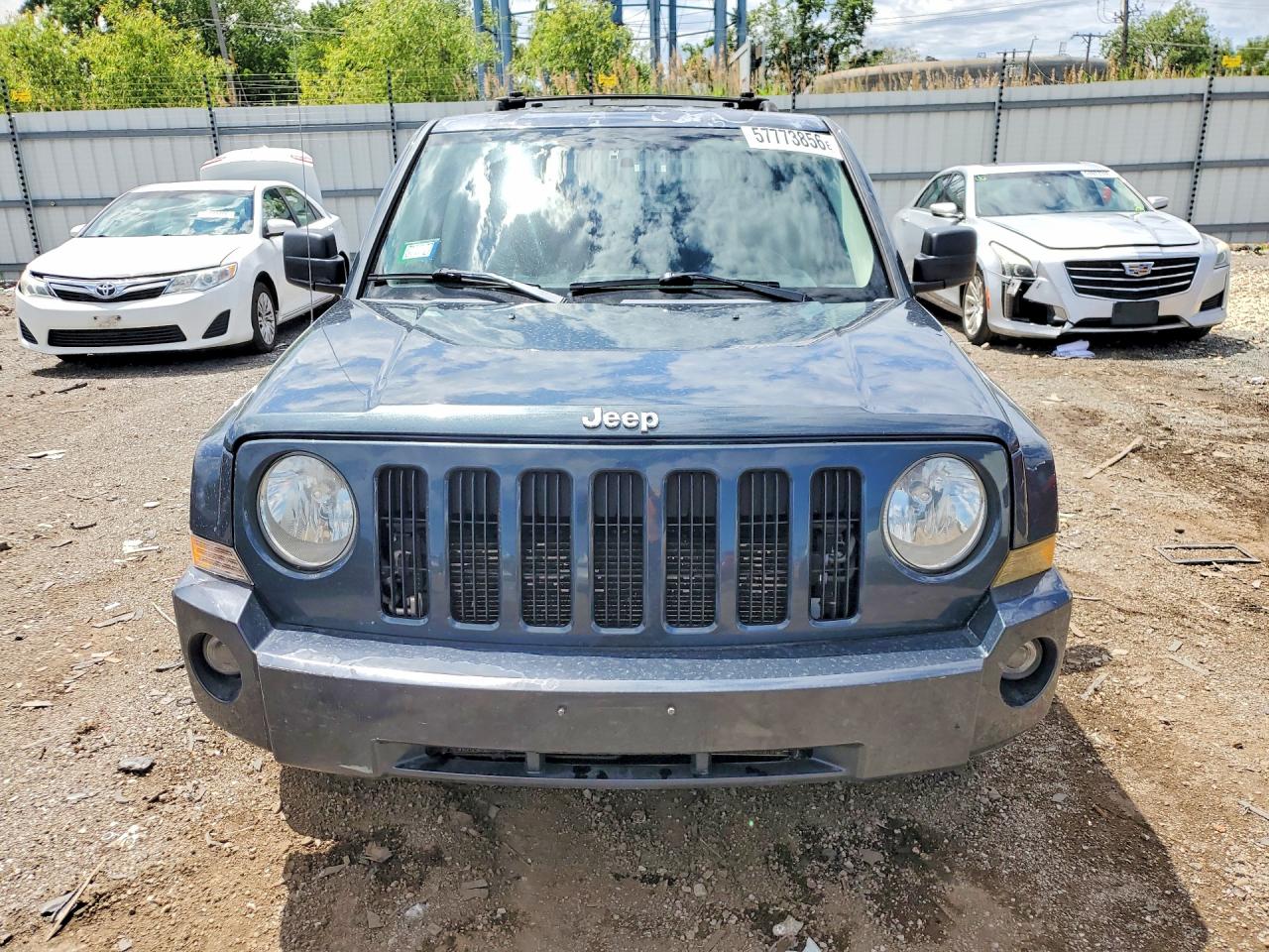 2007 Jeep Patriot Sport Gray vin: 1J8FF28W27D307713