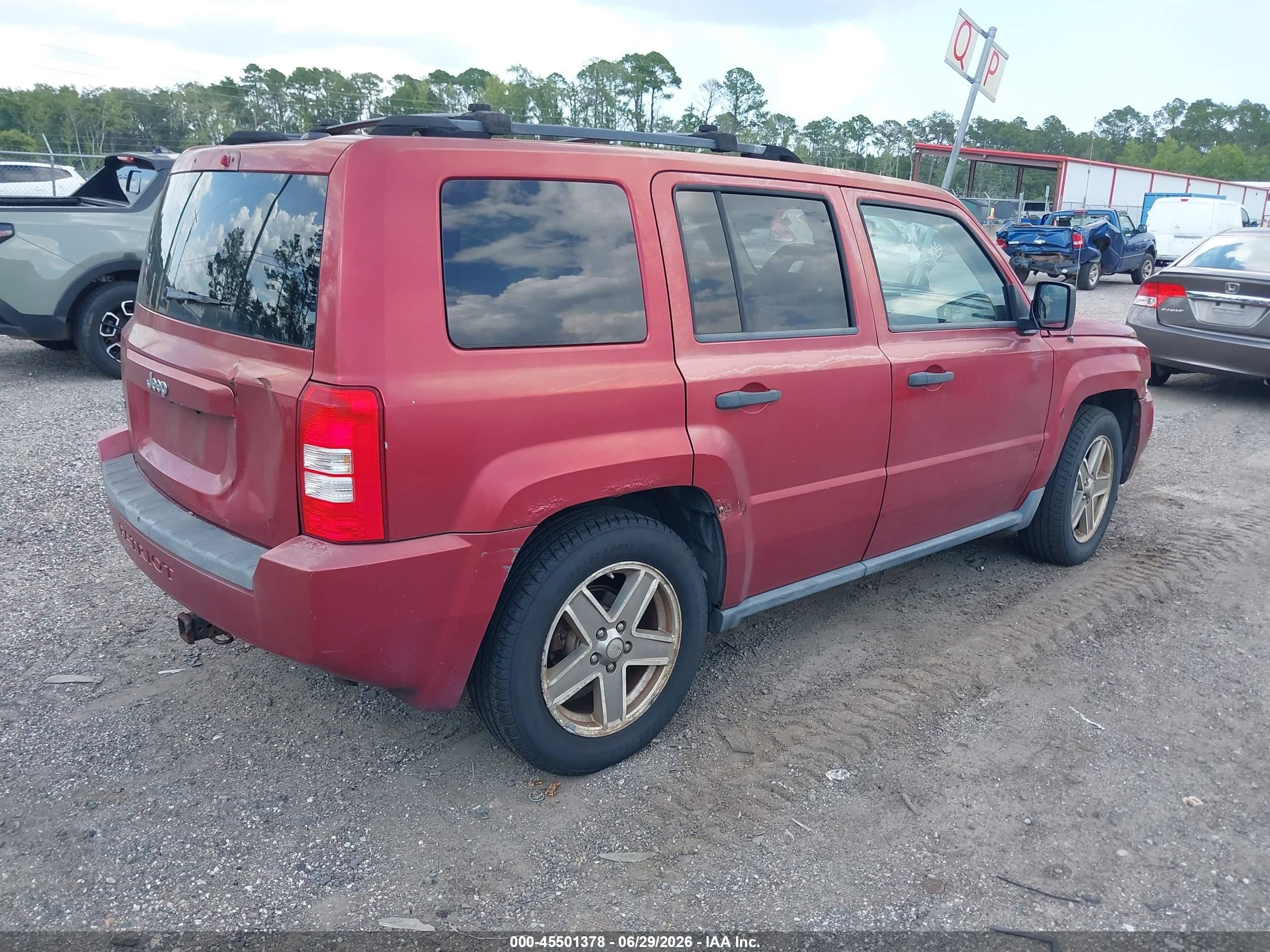 2007 Jeep Patriot Sport Red vin: 1J8FF28W37D342308
