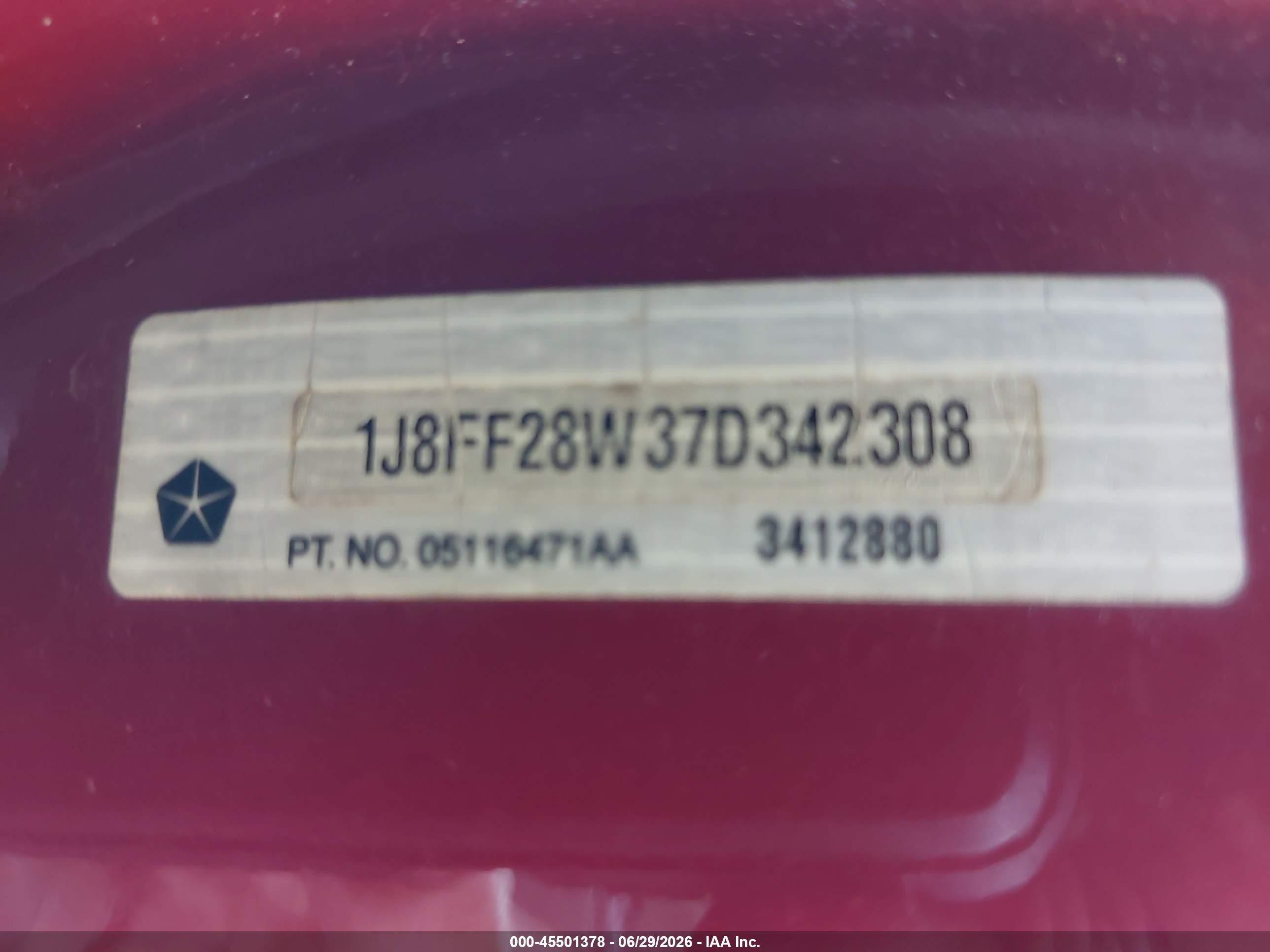 2007 Jeep Patriot Sport Red vin: 1J8FF28W37D342308