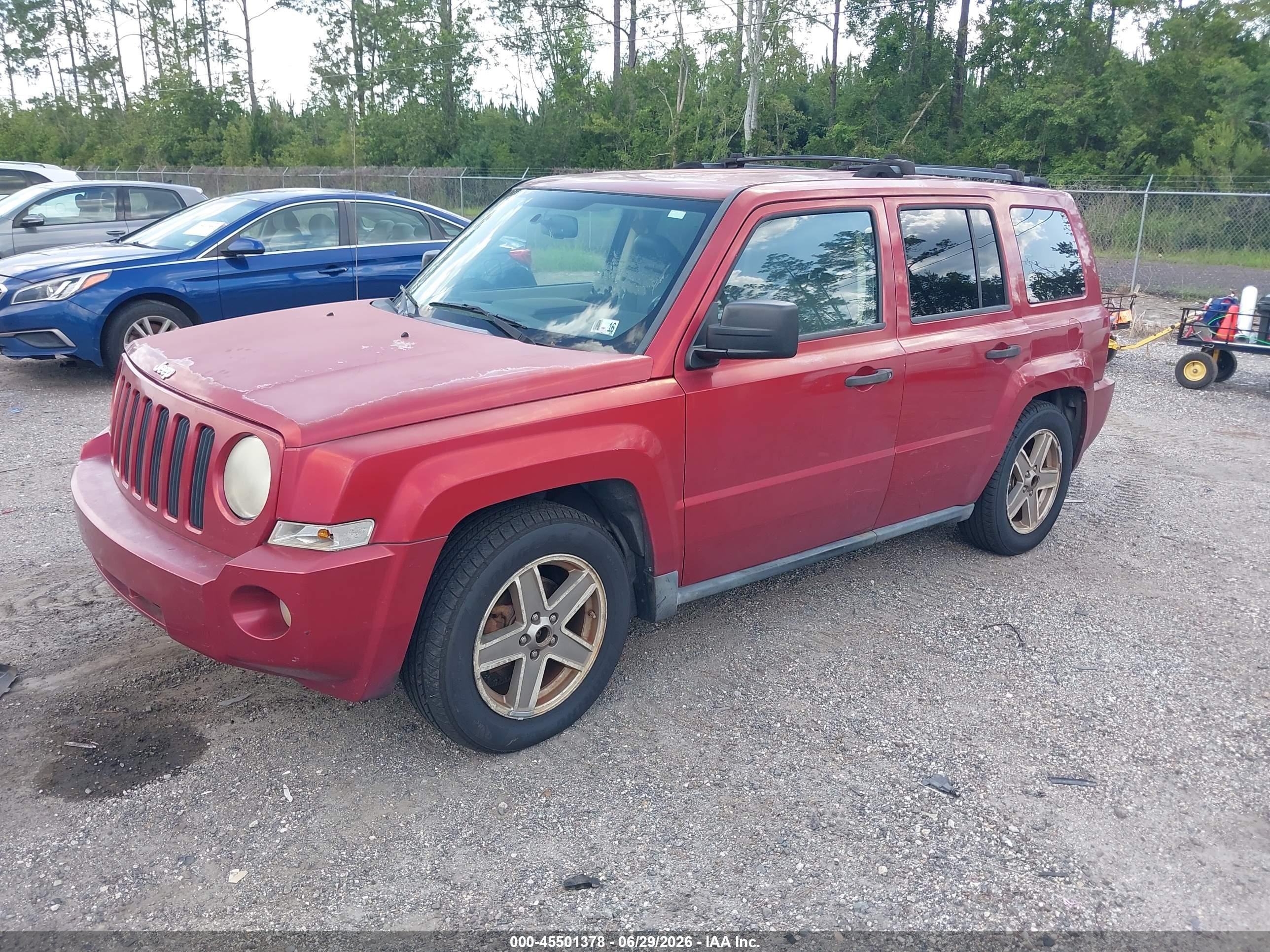 2007 Jeep Patriot Sport Red vin: 1J8FF28W37D342308