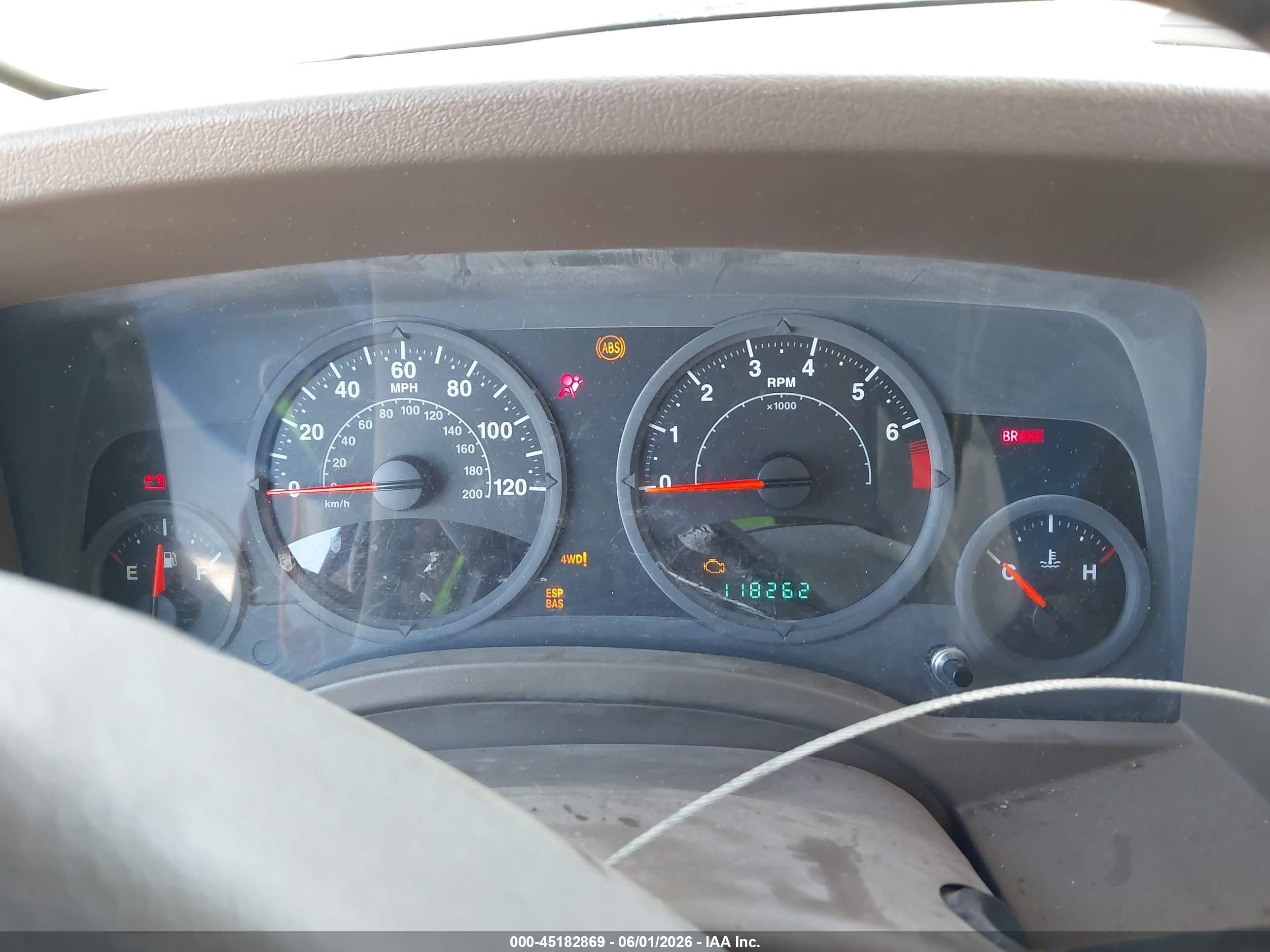 2008 Jeep Patriot Sport Red vin: 1J8FF28W38D515424