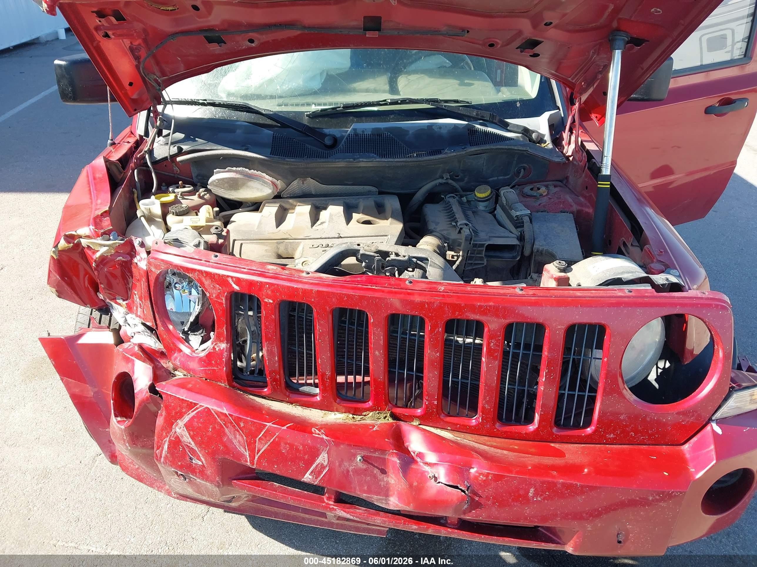 2008 Jeep Patriot Sport Red vin: 1J8FF28W38D515424