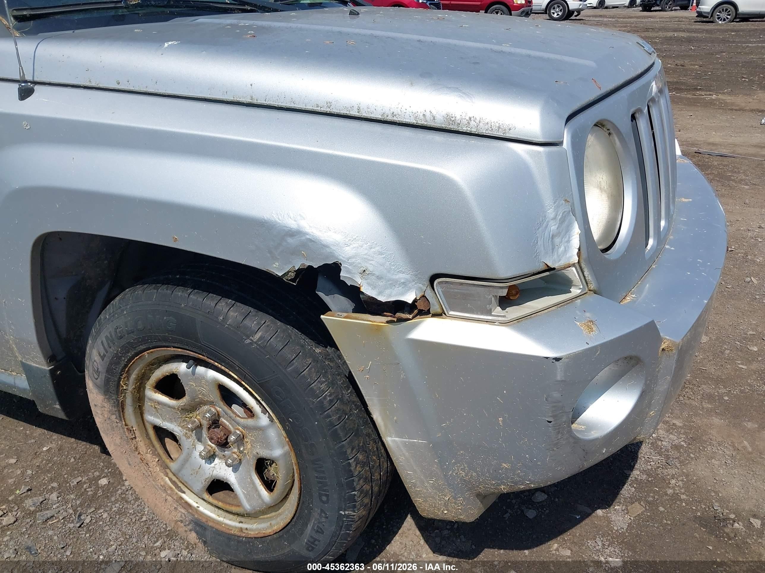 2007 Jeep Patriot Sport Silver vin: 1J8FF28W47D356864