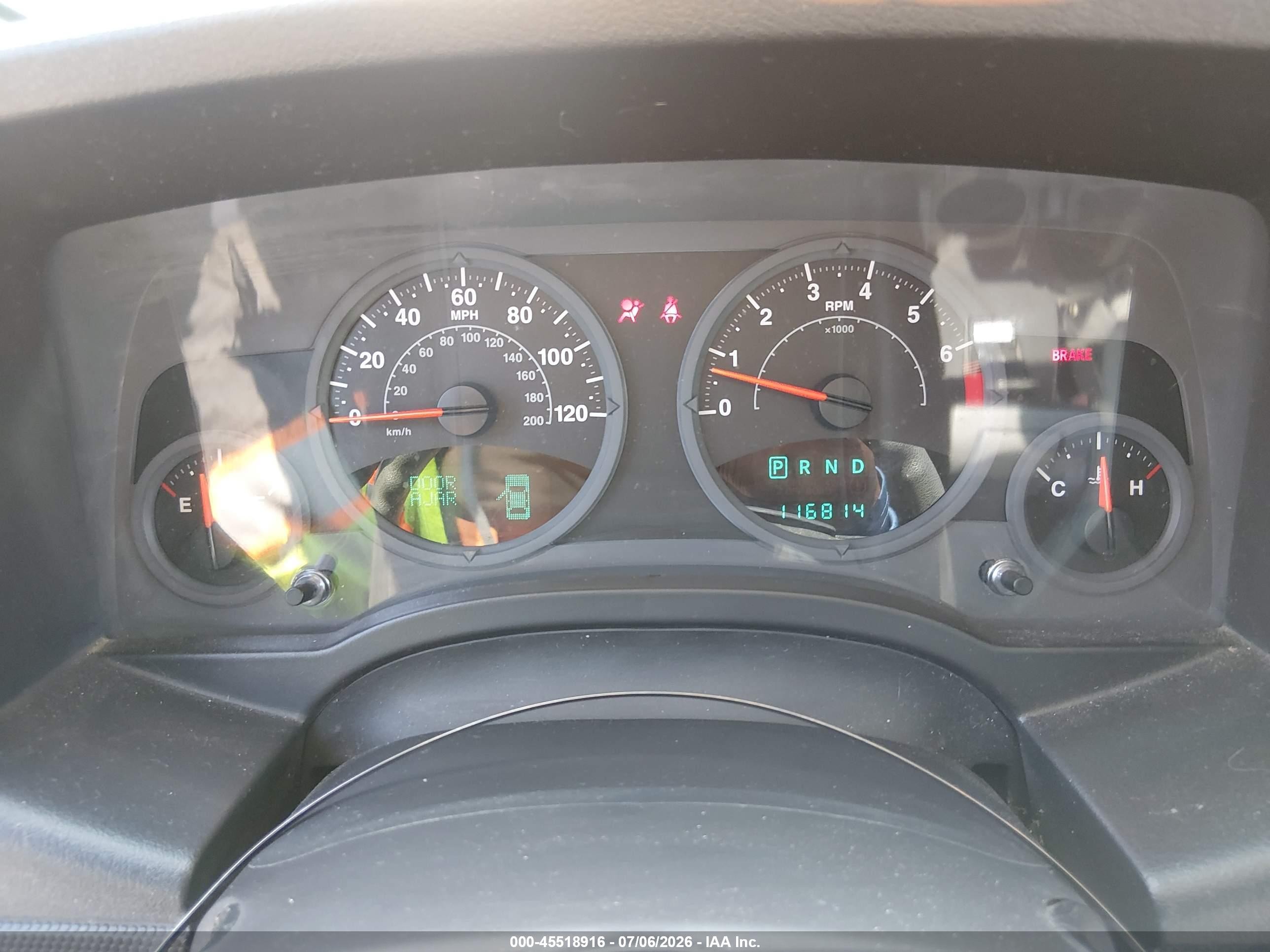 2007 Jeep Patriot Sport Белый vin: 1J8FF28W57D365704