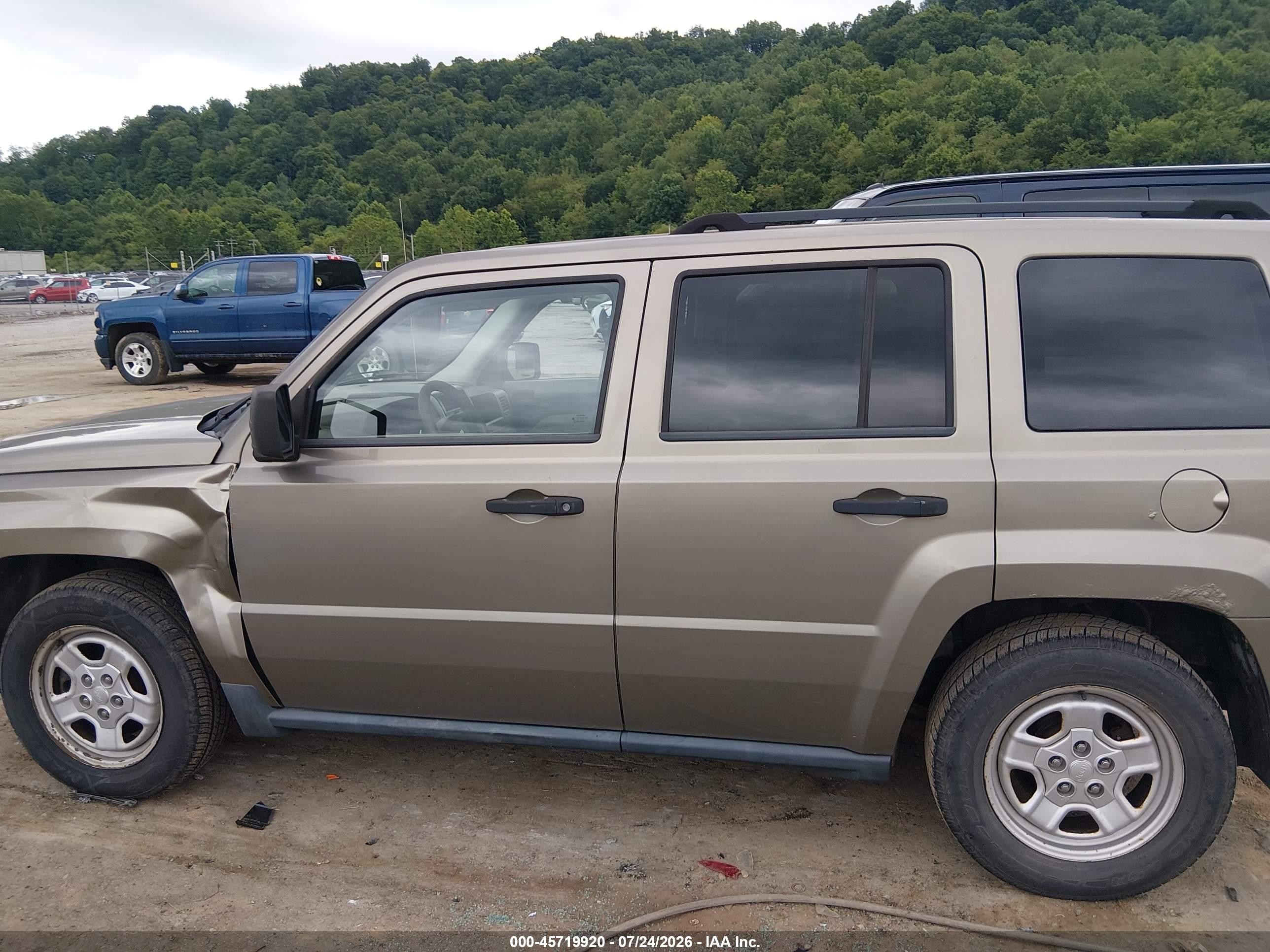 2007 Jeep Patriot Sport Green vin: 1J8FF28W67D251243