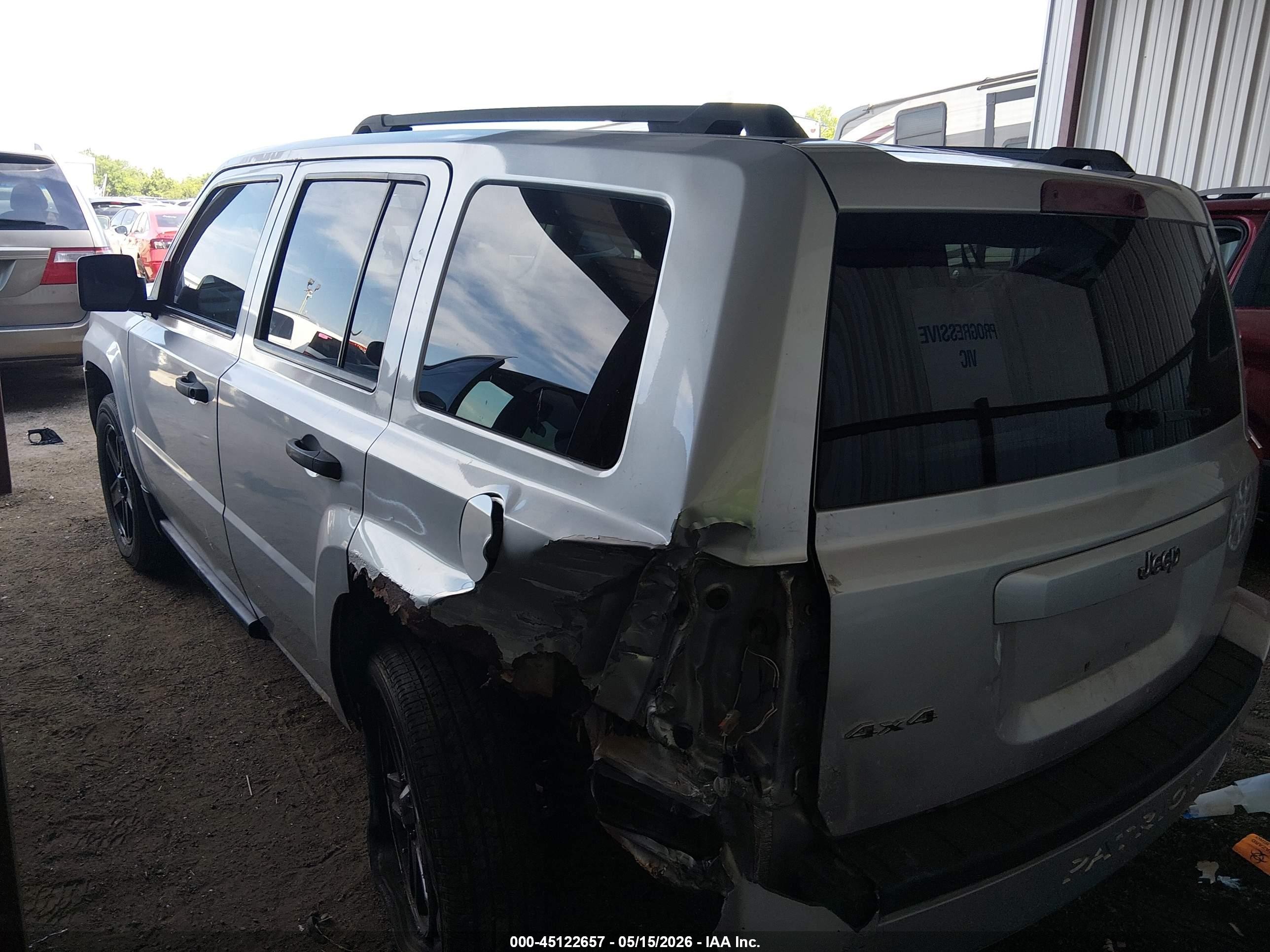 2007 Jeep Patriot Sport Silver vin: 1J8FF28W67D396802