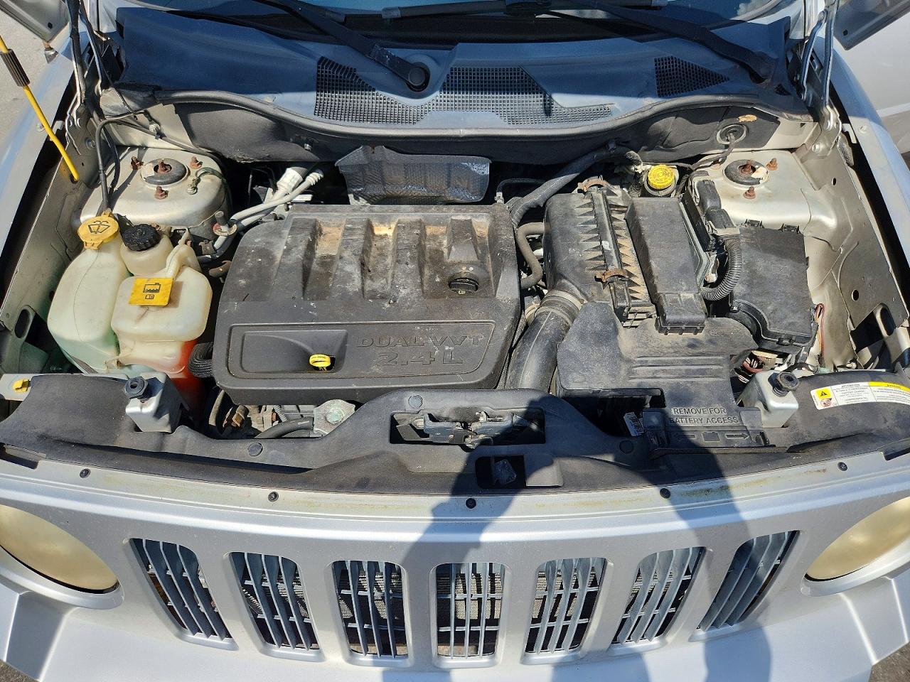 2008 Jeep Patriot Sport Silver vin: 1J8FF28W68D537286