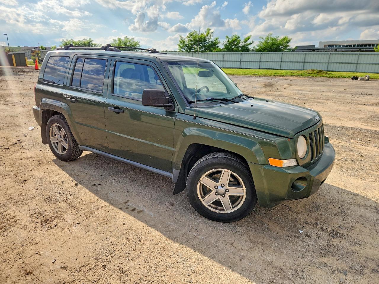 2007 Jeep Patriot Sport Green vin: 1J8FF28W87D418296