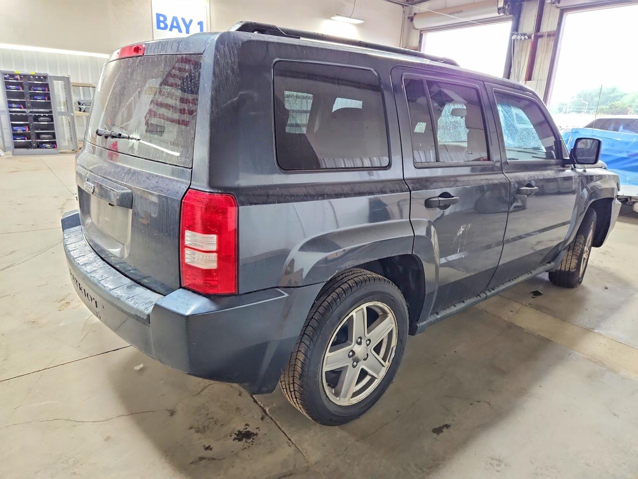 2008 Jeep Patriot Sport Gray vin: 1J8FF28W88D608049