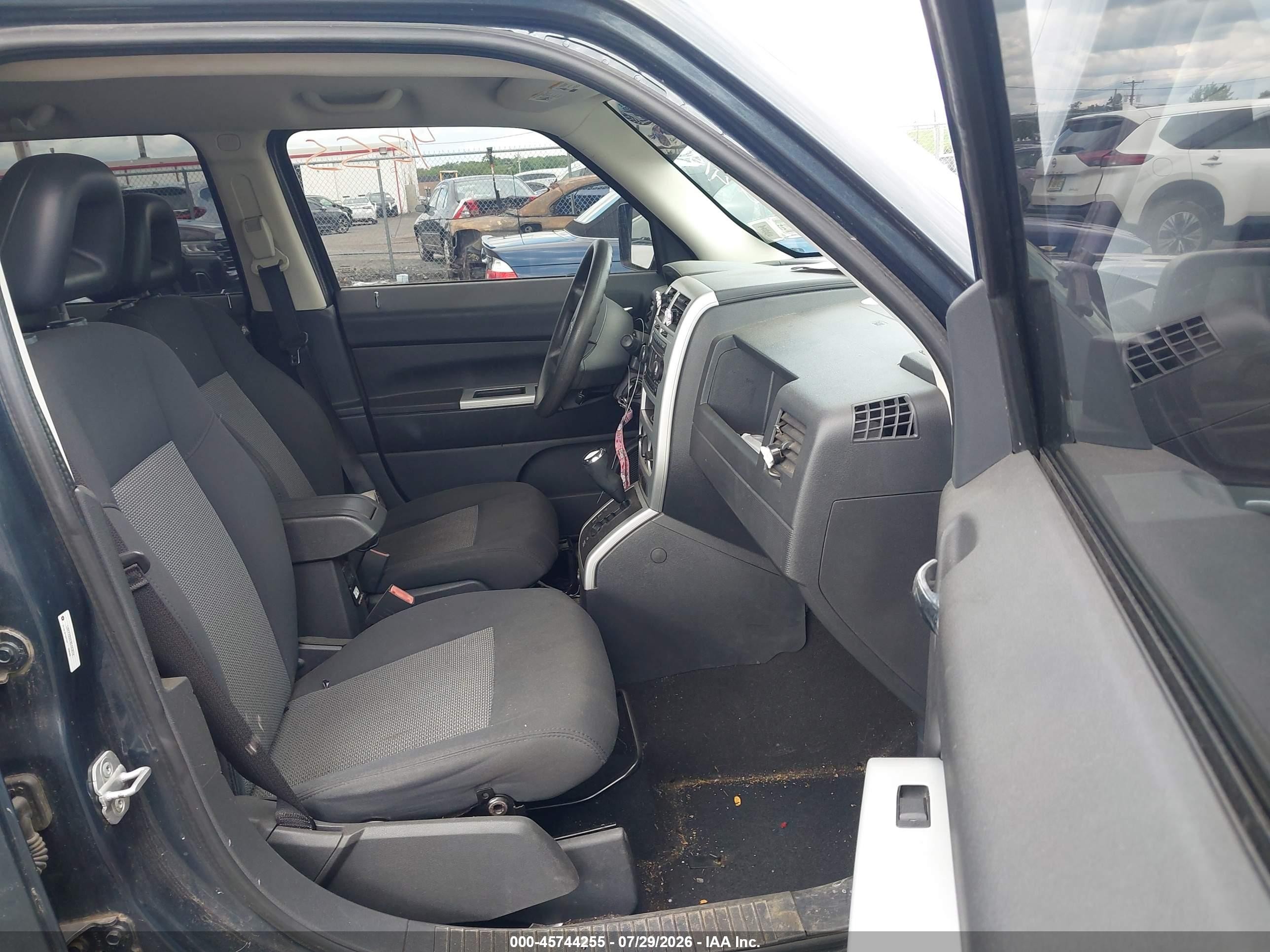 2008 Jeep Patriot Sport Blue vin: 1J8FF28W88D663634