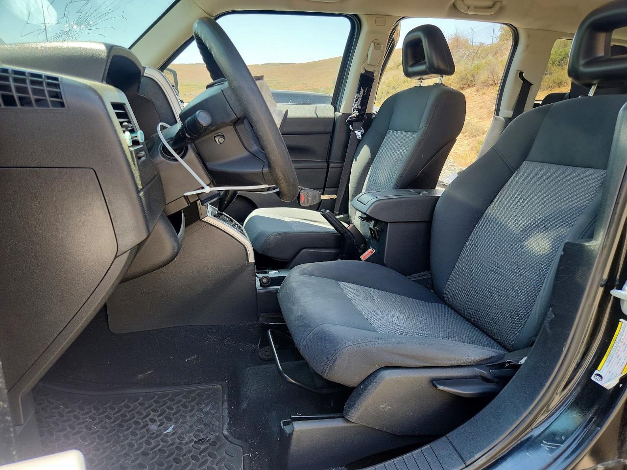 2008 Jeep Patriot Sport Black vin: 1J8FF28W88D771607