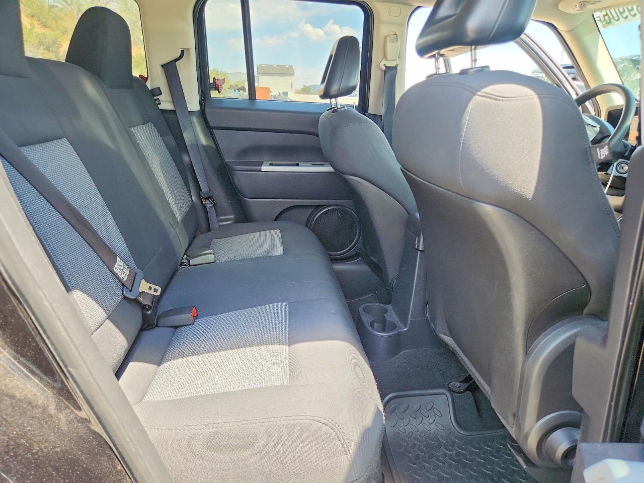 2008 Jeep Patriot Sport Black vin: 1J8FF28W88D771607