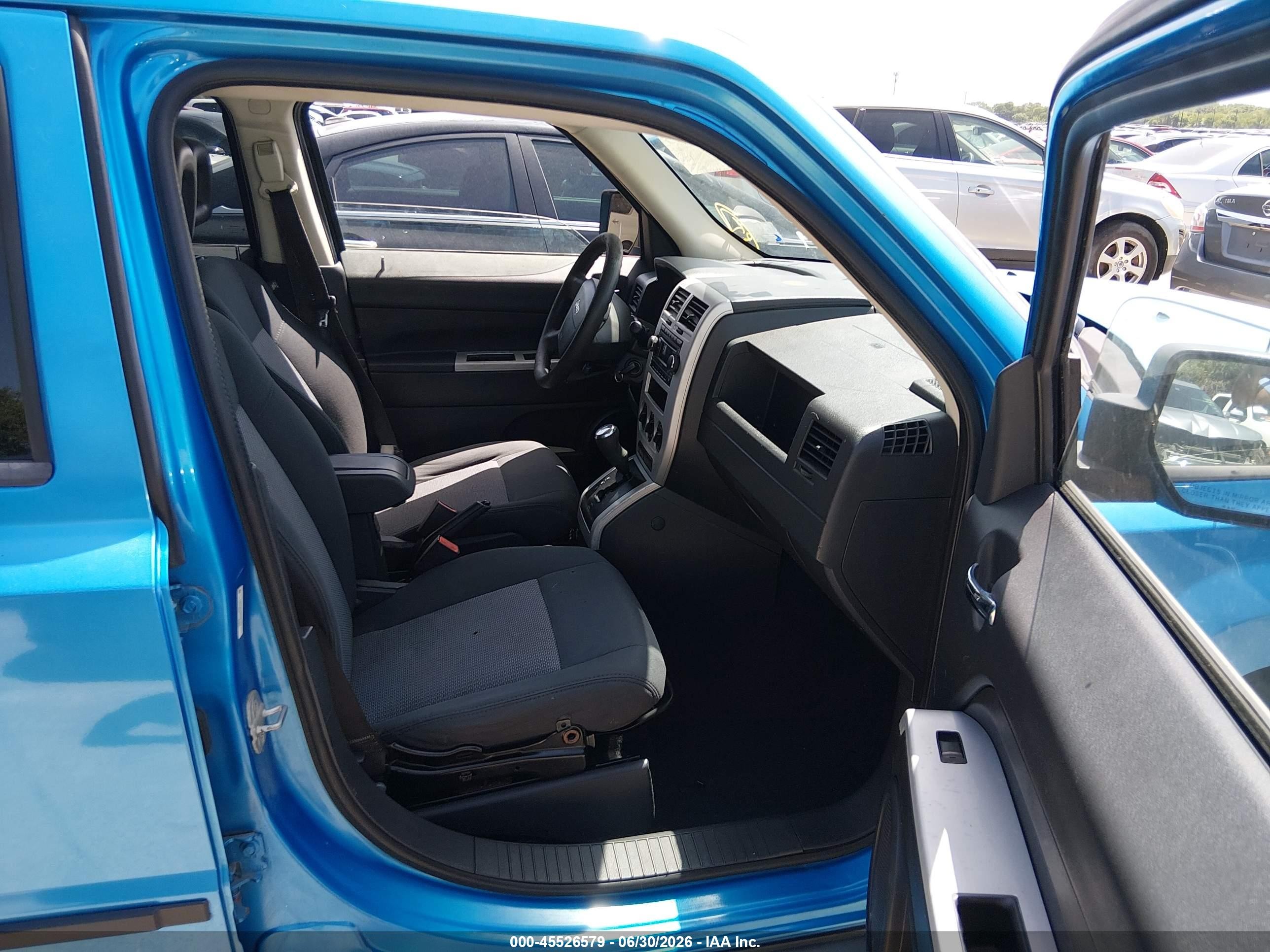 2008 Jeep Patriot Sport Blue vin: 1J8FF28W98D681513
