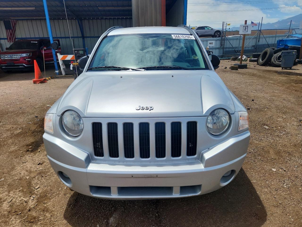 2007 Jeep Compass Silver vin: 1J8FF47W07D204061
