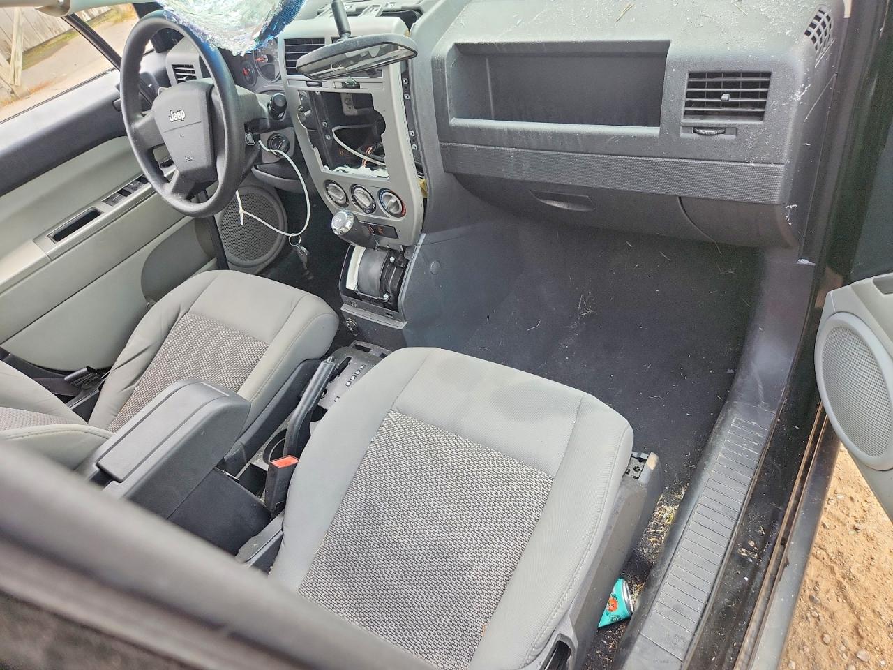 2007 Jeep Compass Черный vin: 1J8FF47W17D122453