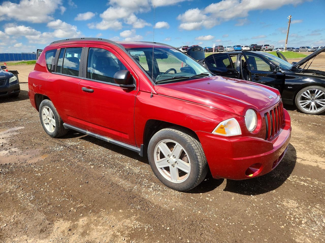 2007 Jeep Compass Red vin: 1J8FF47W17D222326