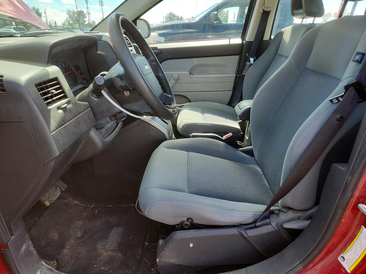 2007 Jeep Compass Red vin: 1J8FF47W17D222326