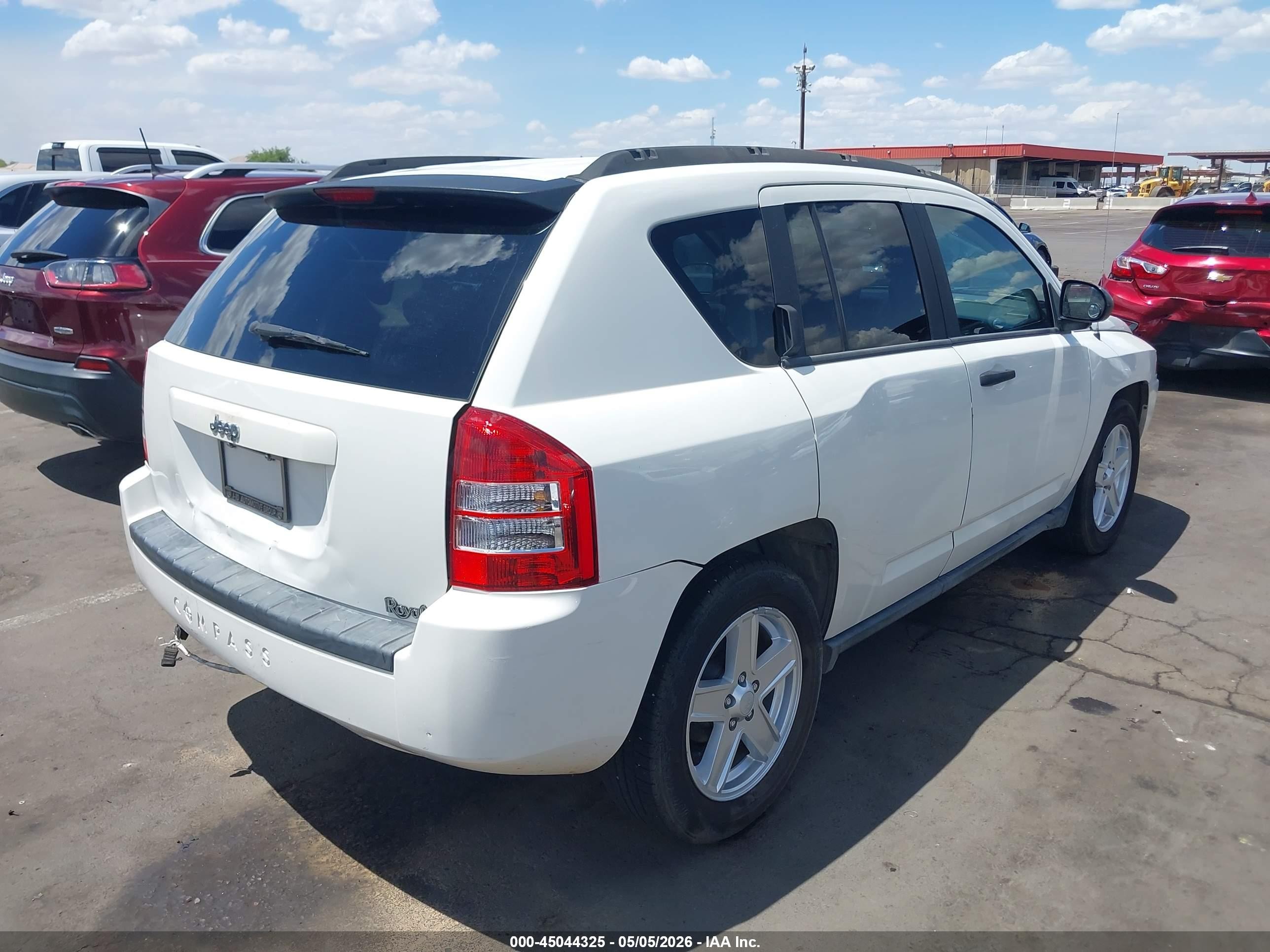 2007 Jeep Compass Sport White vin: 1J8FF47W27D155901