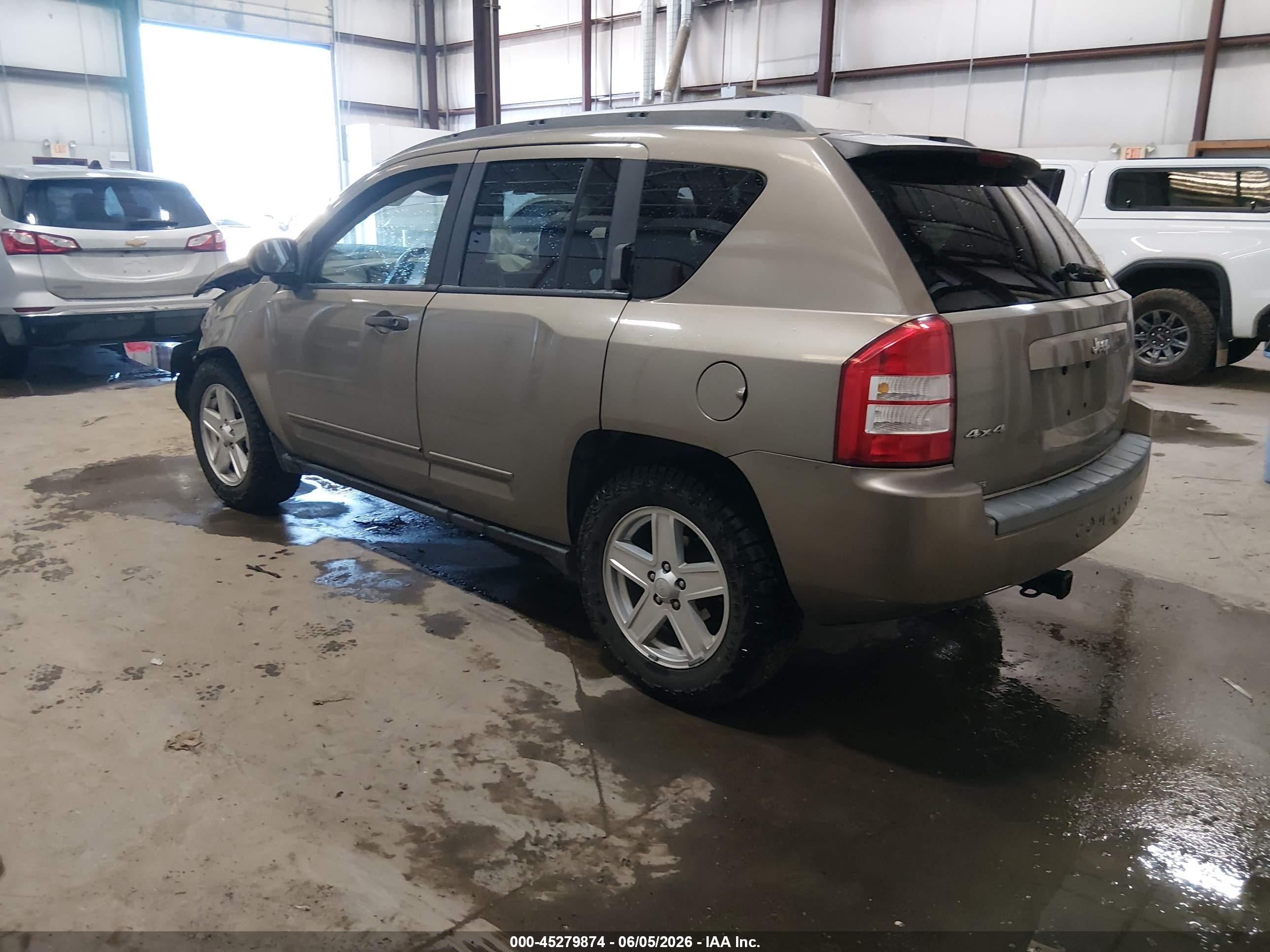 2008 Jeep Compass Sport Gray vin: 1J8FF47W28D707382