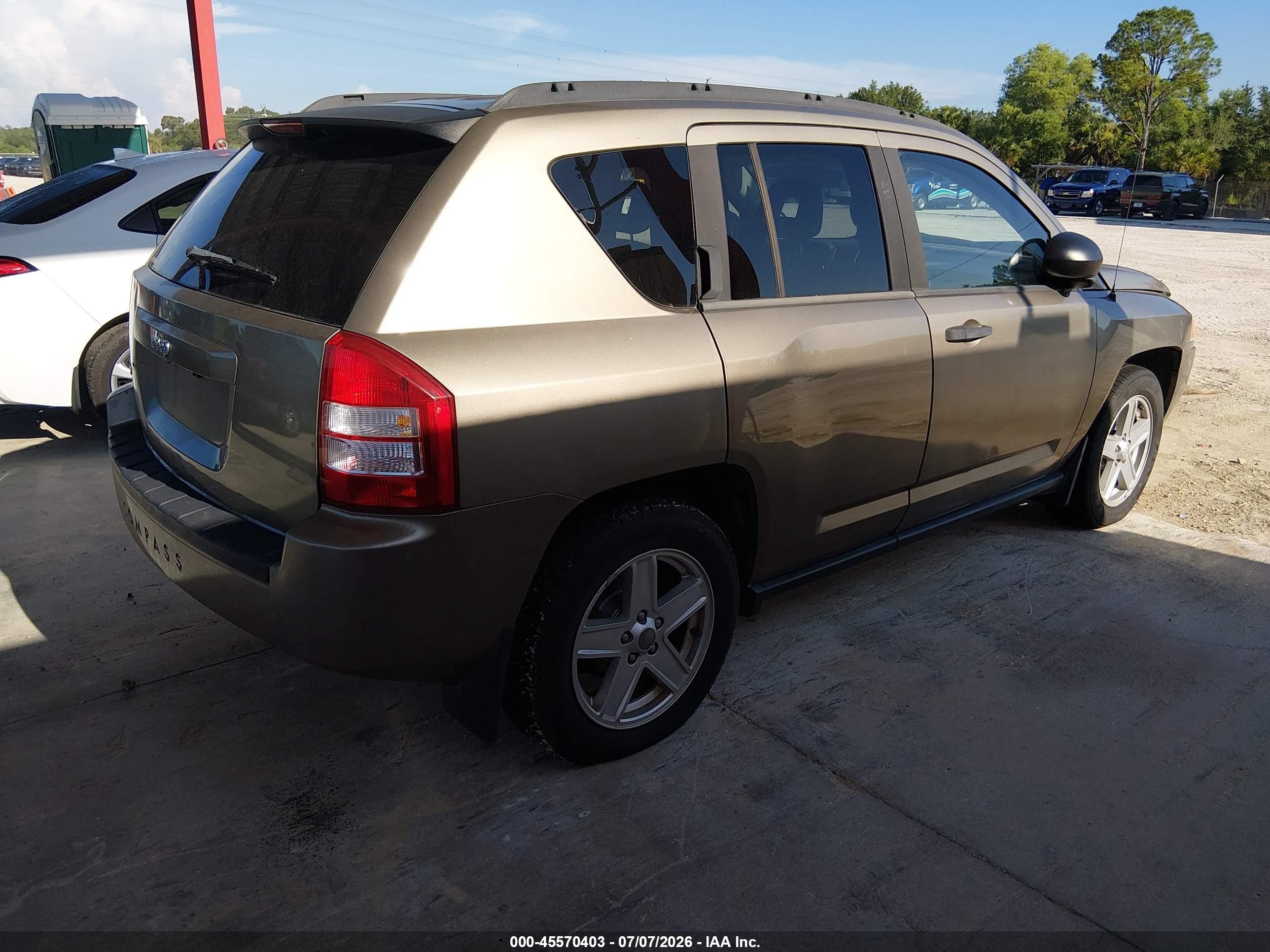 2007 Jeep Compass Sport Champagne vin: 1J8FF47W37D207228