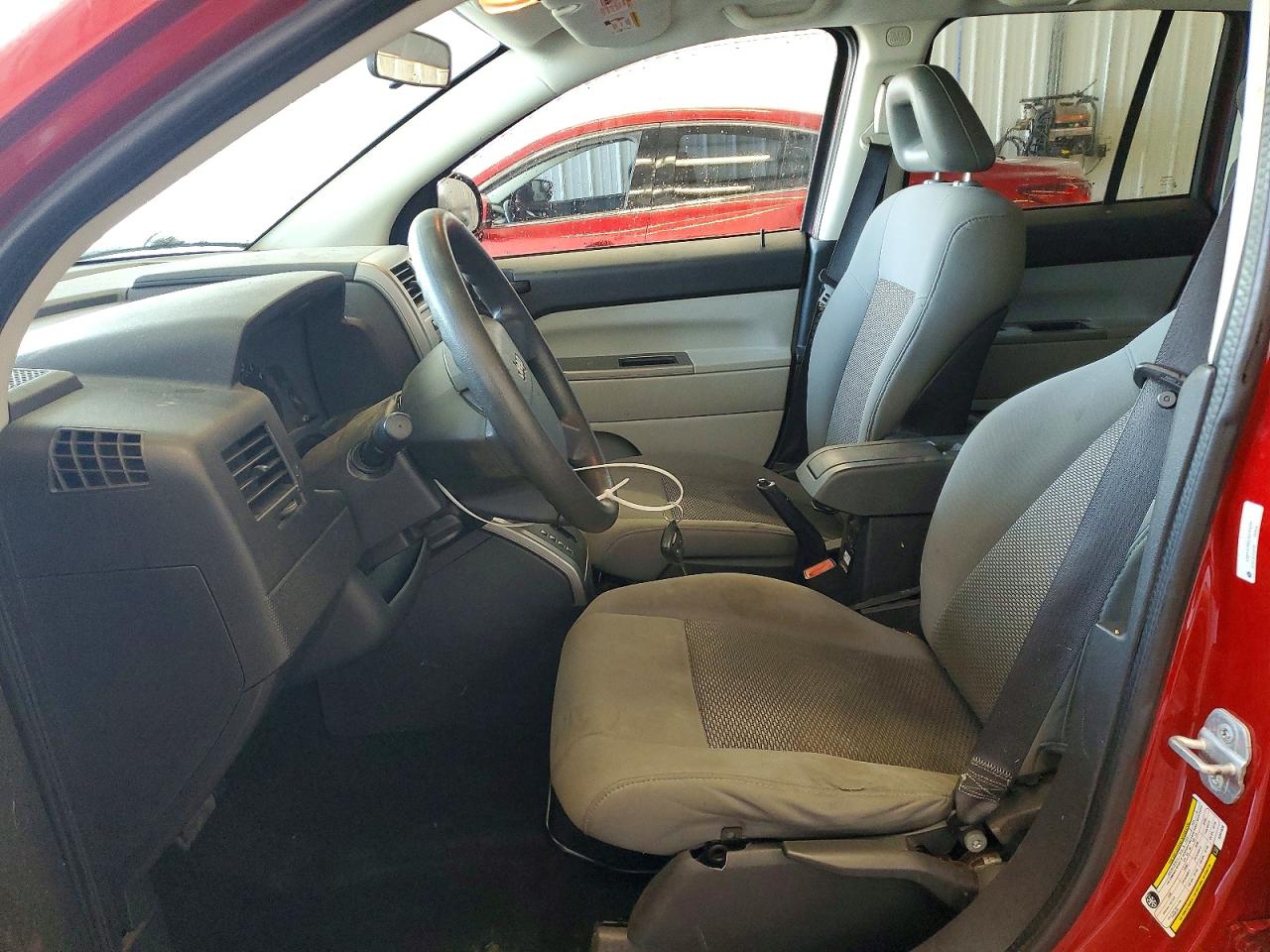 2007 Jeep Compass Red vin: 1J8FF47W57D241039