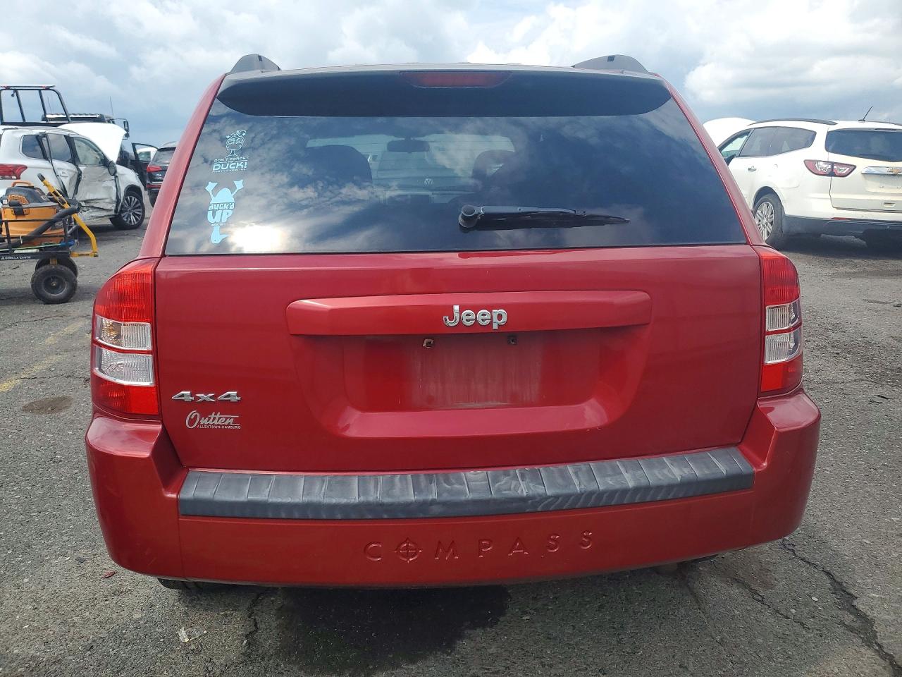 2008 Jeep Compass Sport Red vin: 1J8FF47W68D775426