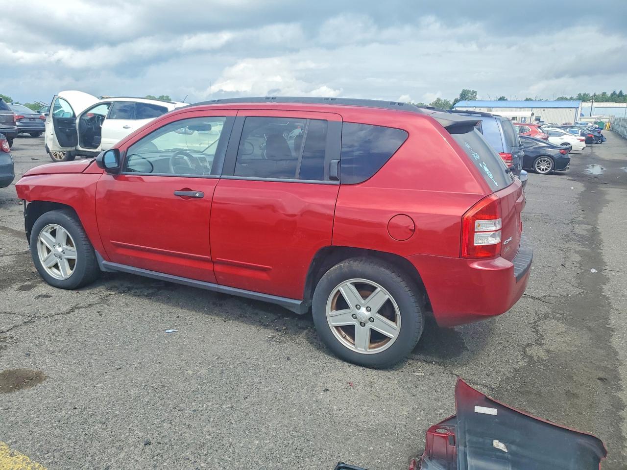 2008 Jeep Compass Sport Red vin: 1J8FF47W68D775426