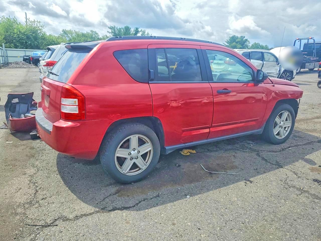 2008 Jeep Compass Sport Red vin: 1J8FF47W68D775426