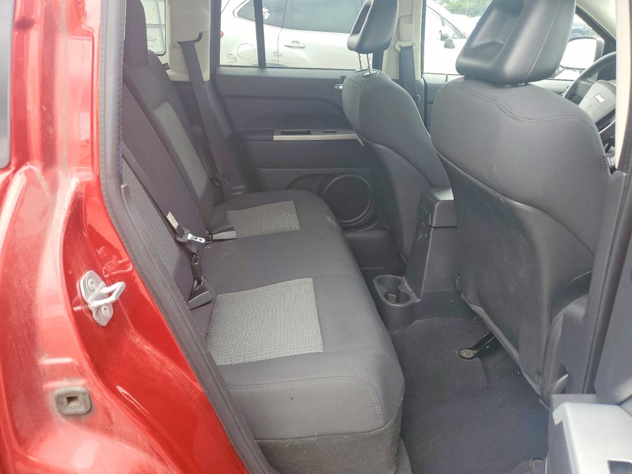 2008 Jeep Compass Sport Red vin: 1J8FF47W68D775426