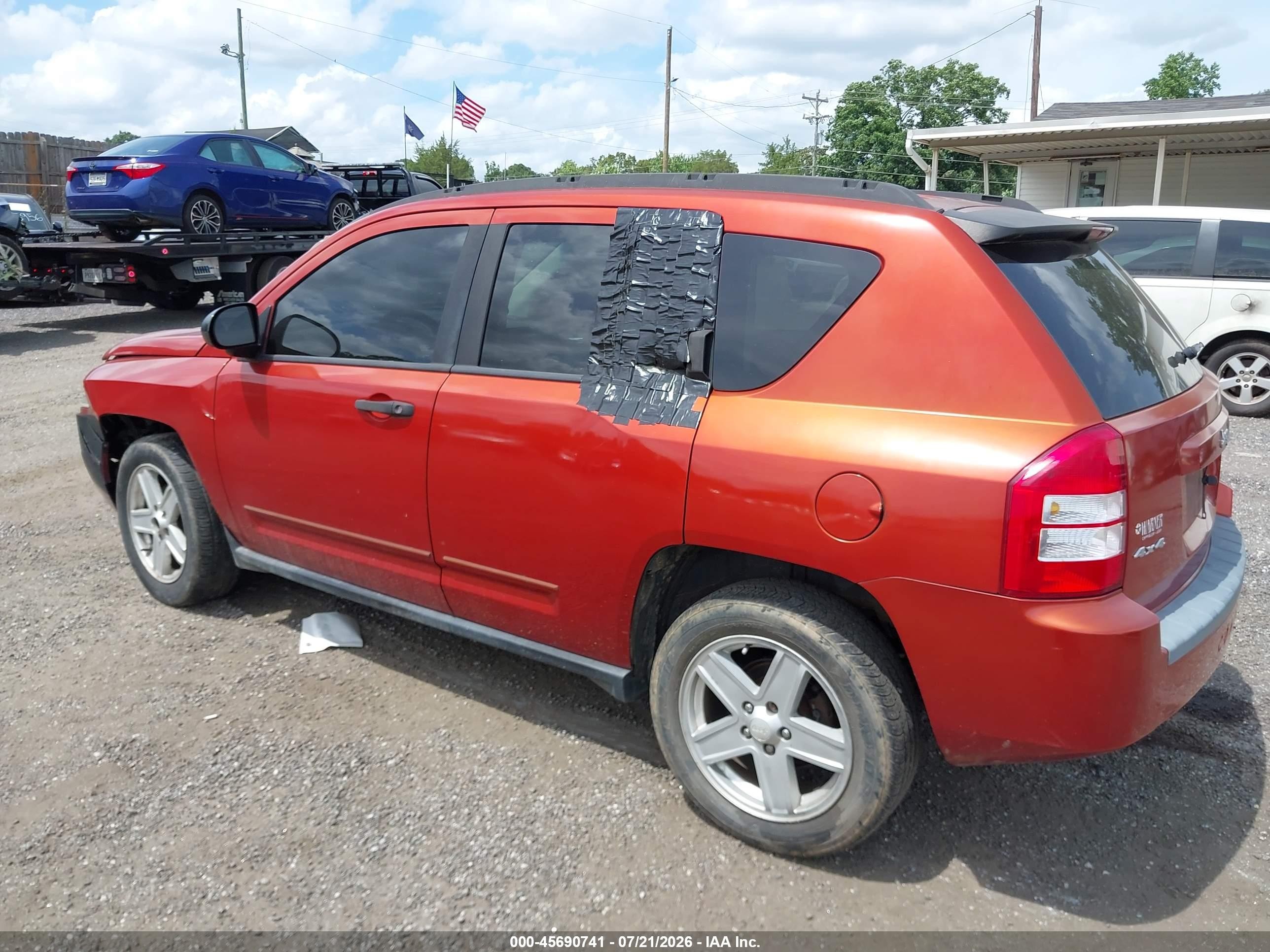 2008 Jeep Compass Sport Orange vin: 1J8FF47W78D714425
