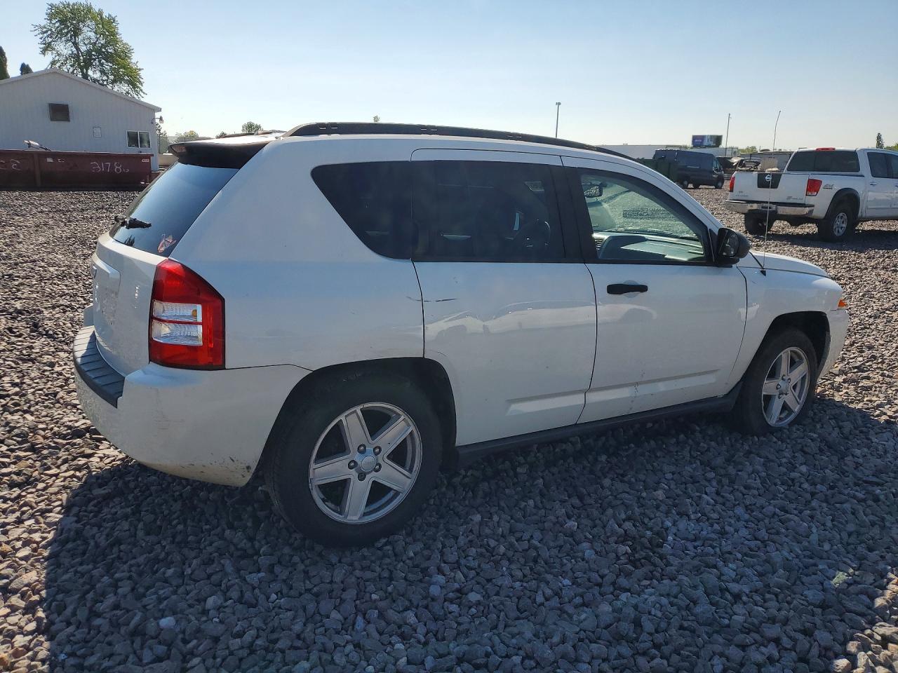 2007 Jeep Compass White vin: 1J8FF47W87D204003