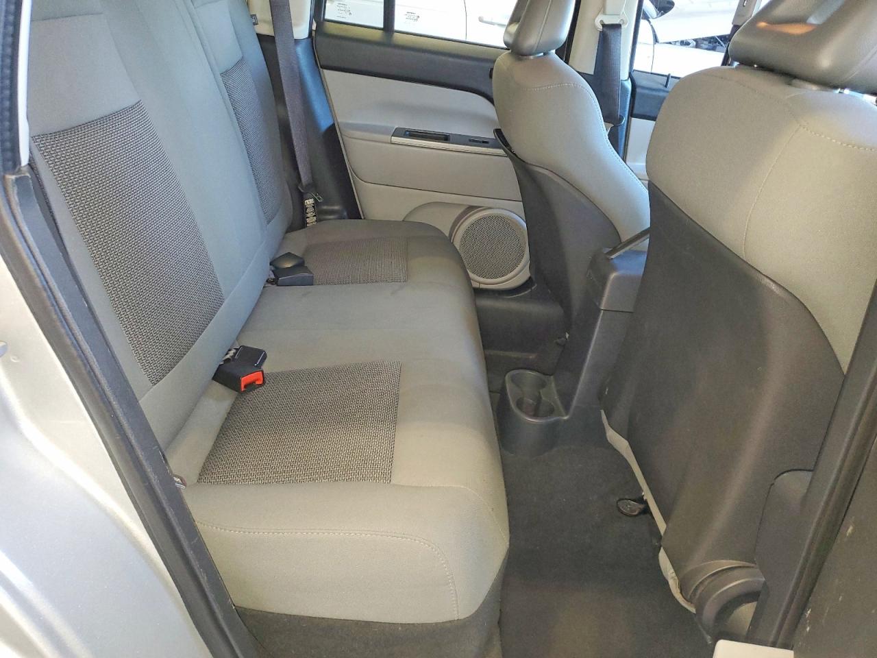 2007 Jeep Compass Gray vin: 1J8FF47W97D179984