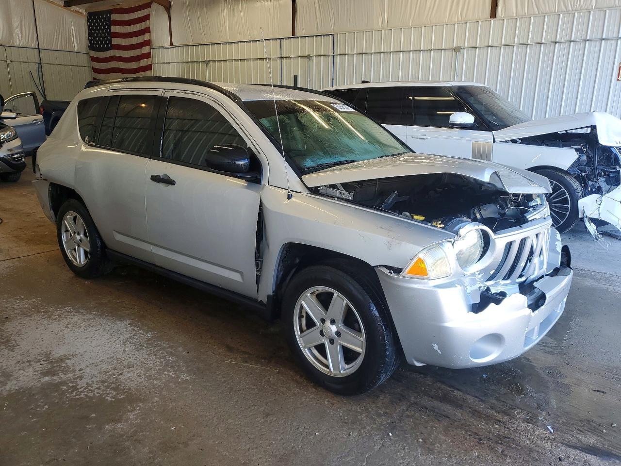 2007 Jeep Compass Gray vin: 1J8FF47W97D179984
