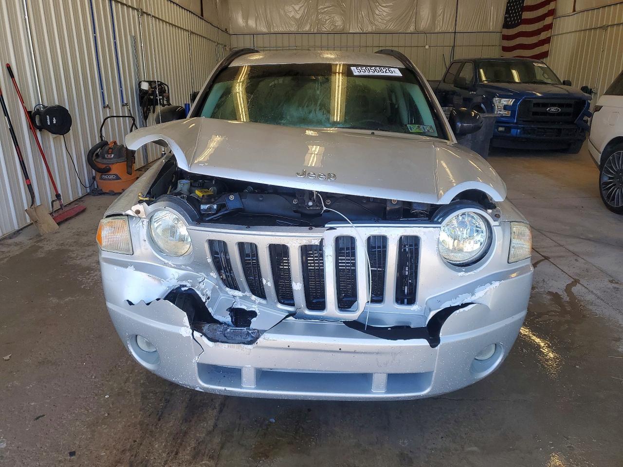 2007 Jeep Compass Gray vin: 1J8FF47W97D179984