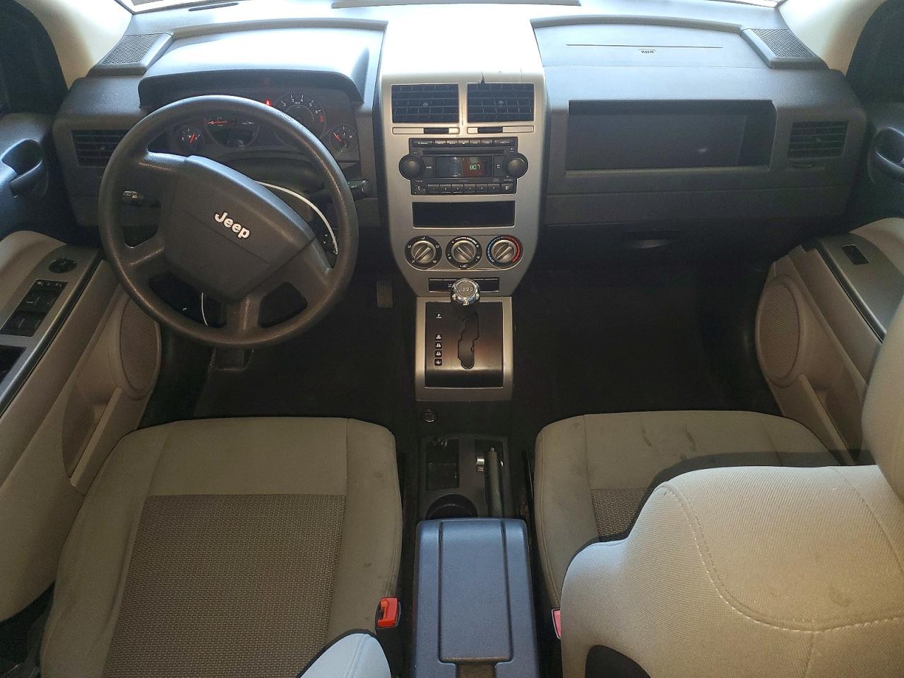2007 Jeep Compass Gray vin: 1J8FF47W97D179984