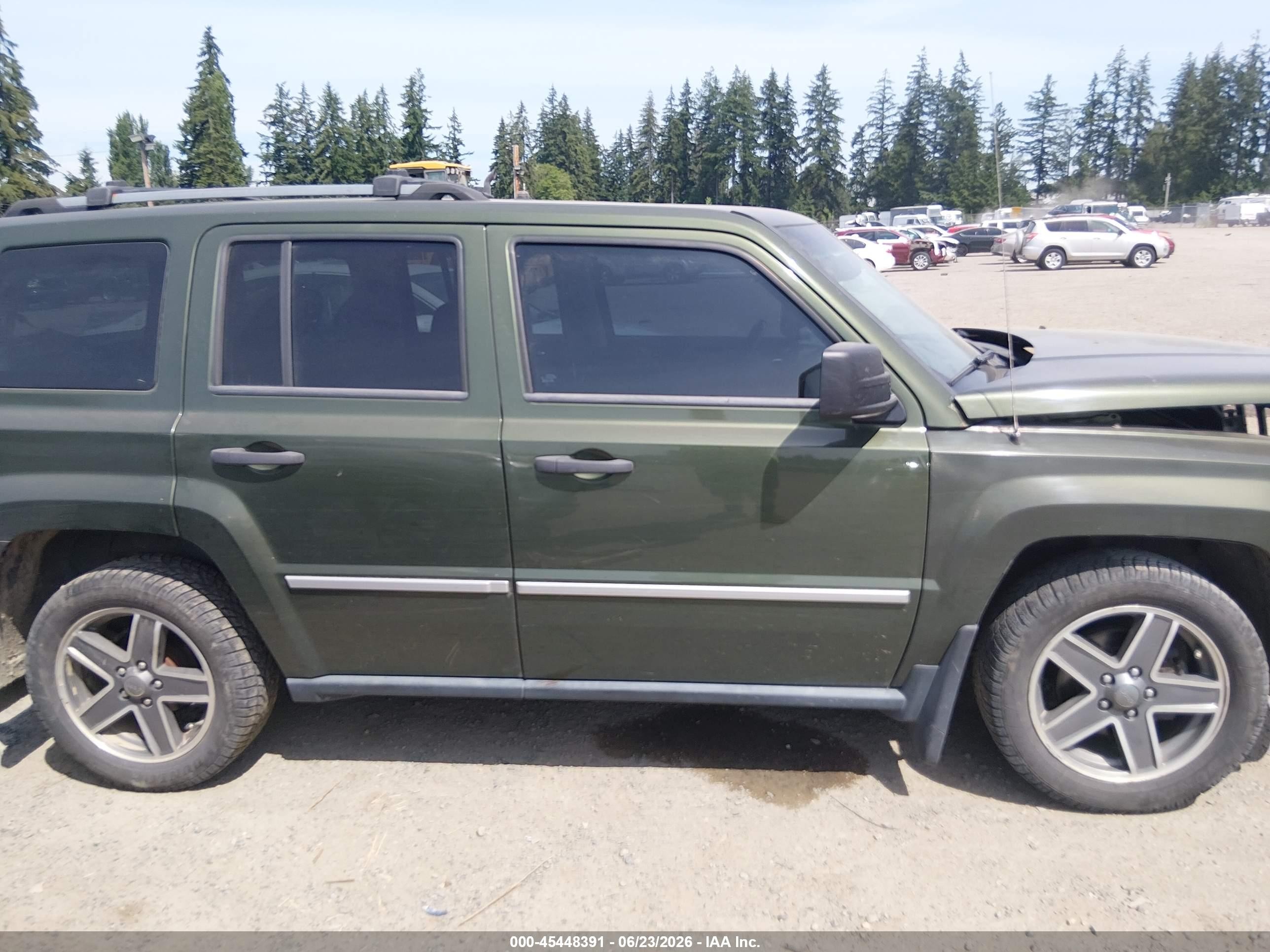 2009 Jeep Patriot Limited Green vin: 1J8FF48B79D218330