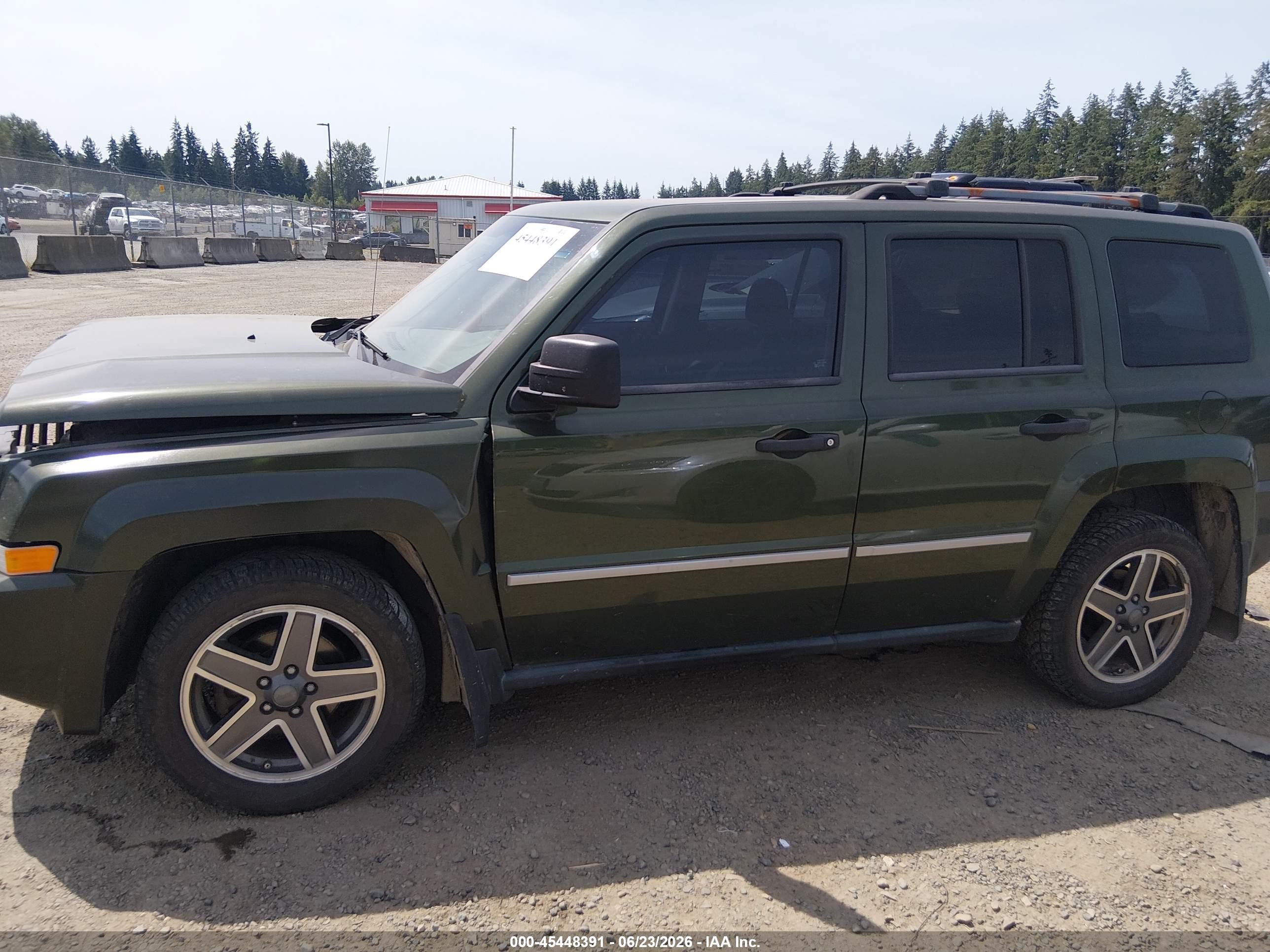 2009 Jeep Patriot Limited Green vin: 1J8FF48B79D218330