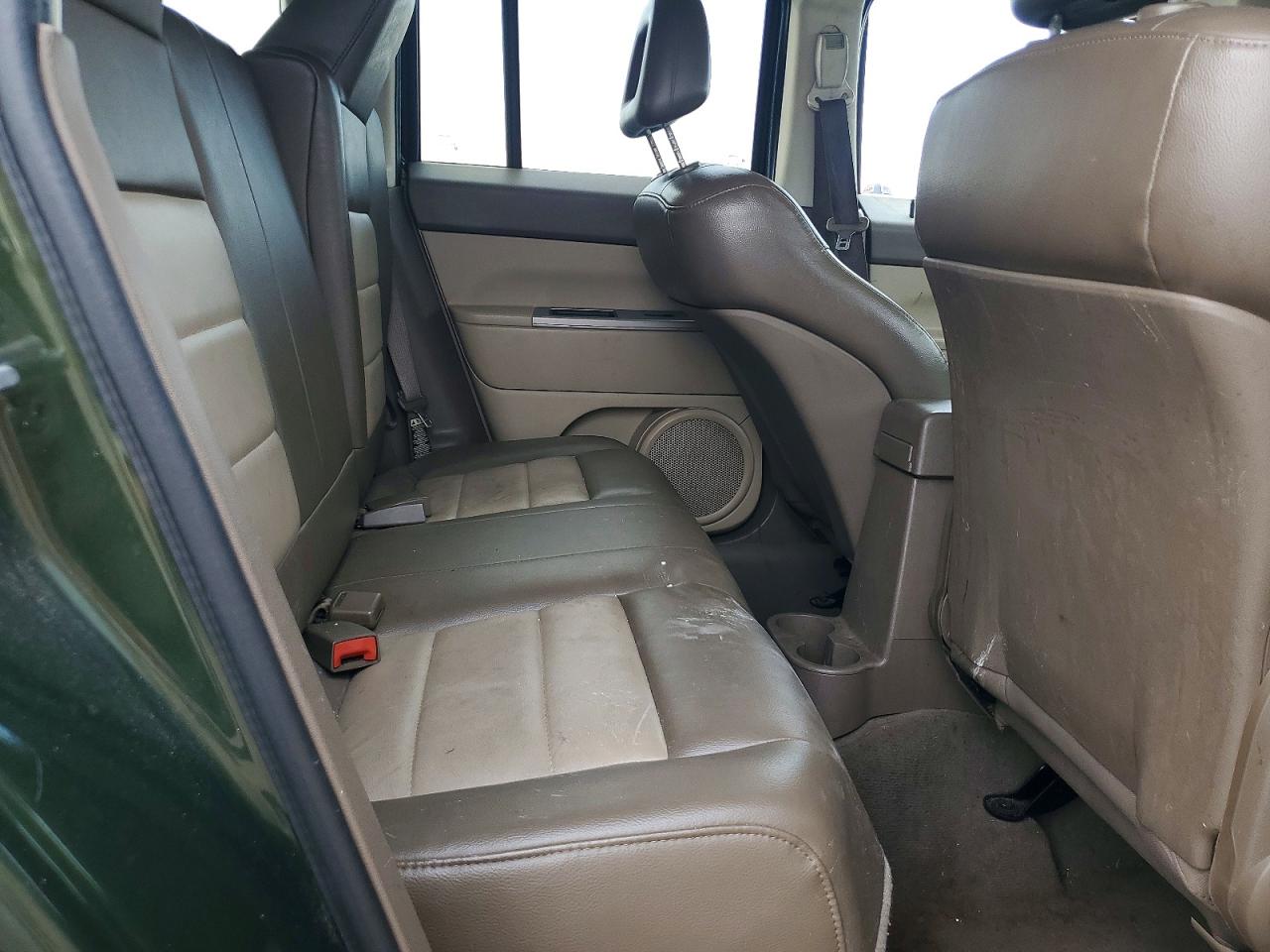 2007 Jeep Patriot Limited Green vin: 1J8FF48W37D285359