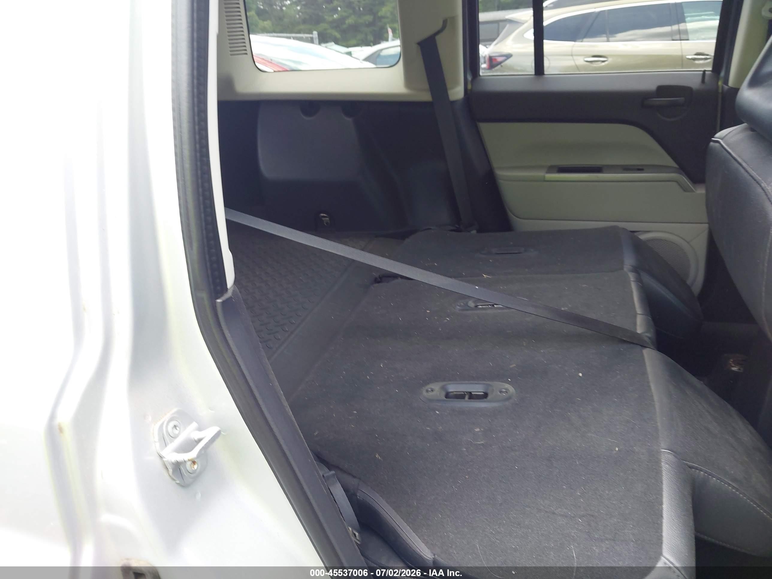 2007 Jeep Patriot Limited Silver vin: 1J8FF48W37D286043